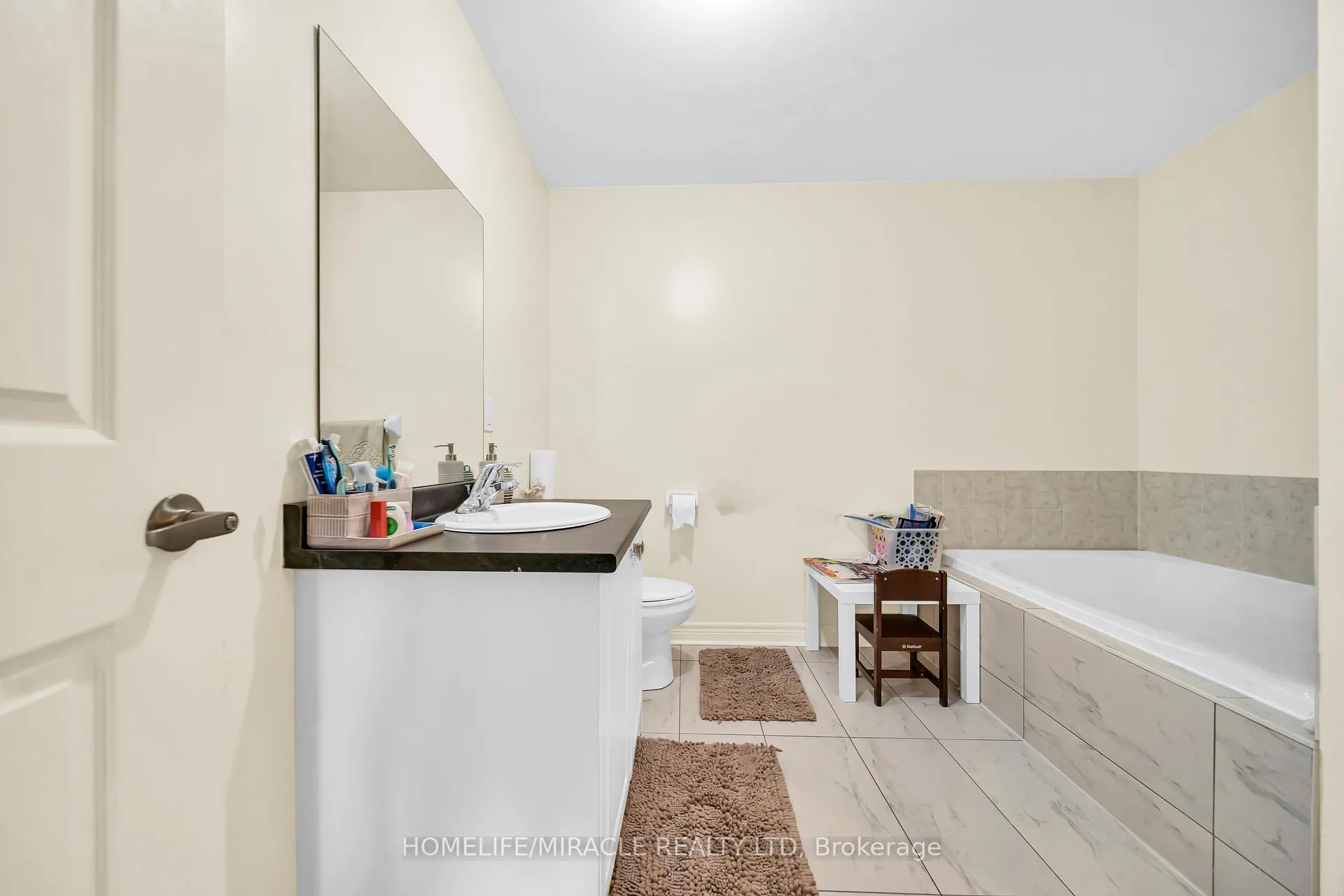 Photo 24 of 1195 Kettering Drive, Oshawa, Eastdale — HOMEH