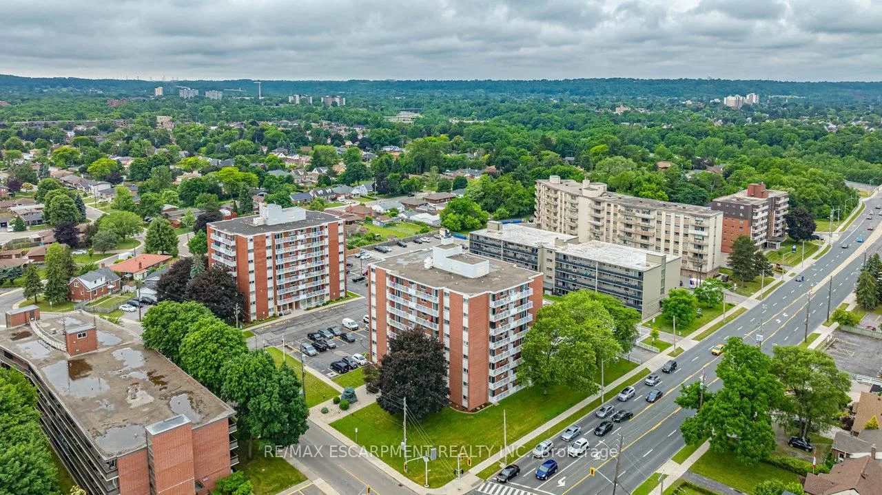 Photo 31 of Unit 805, 8 Woodman Drive S, Hamilton, Corman — HOMEH
