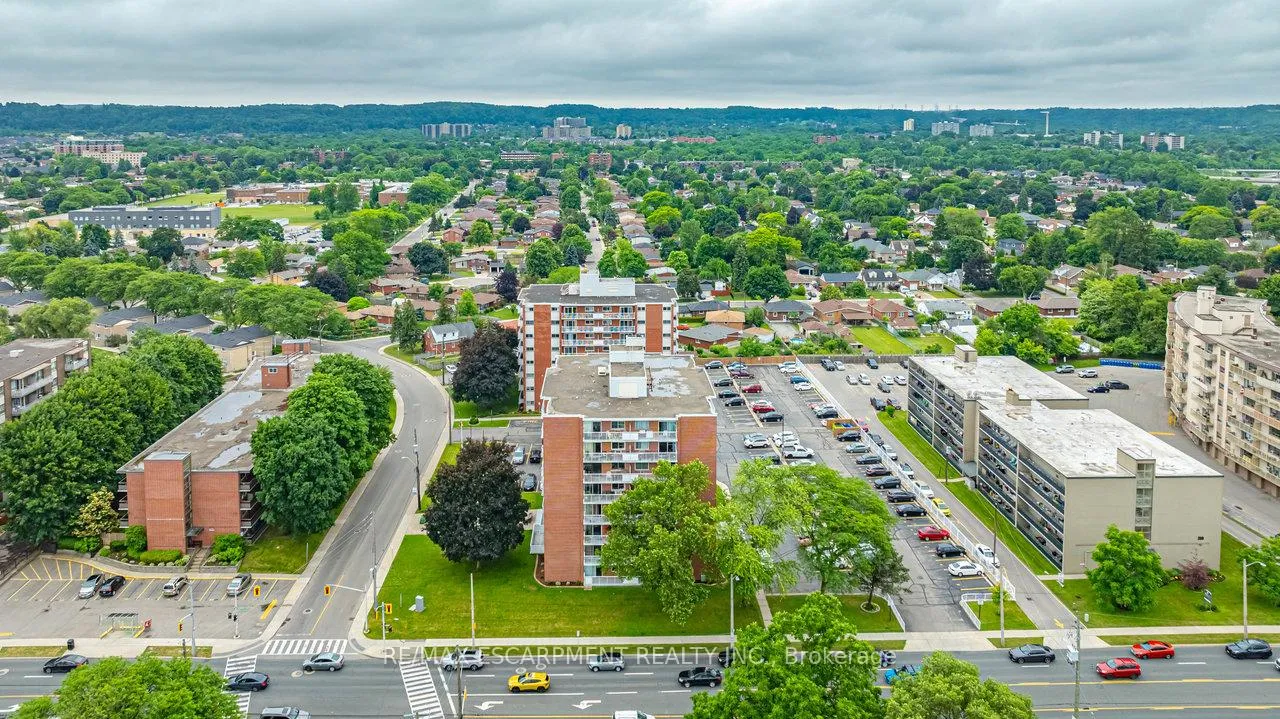 Photo 32 of Unit 805, 8 Woodman Drive S, Hamilton, Corman — HOMEH