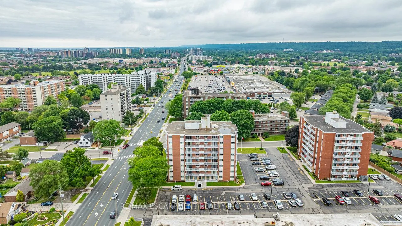 Photo 34 of Unit 805, 8 Woodman Drive S, Hamilton, Corman — HOMEH