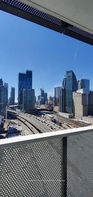 Photo 8 of Unit 2015, 55 Cooper Street, Toronto, Waterfront Communities — HOMEH
