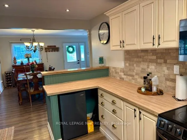 Photo 16 of 4882 Mapleview Crescent, Port Colborne, Sherkston — HOMEH
