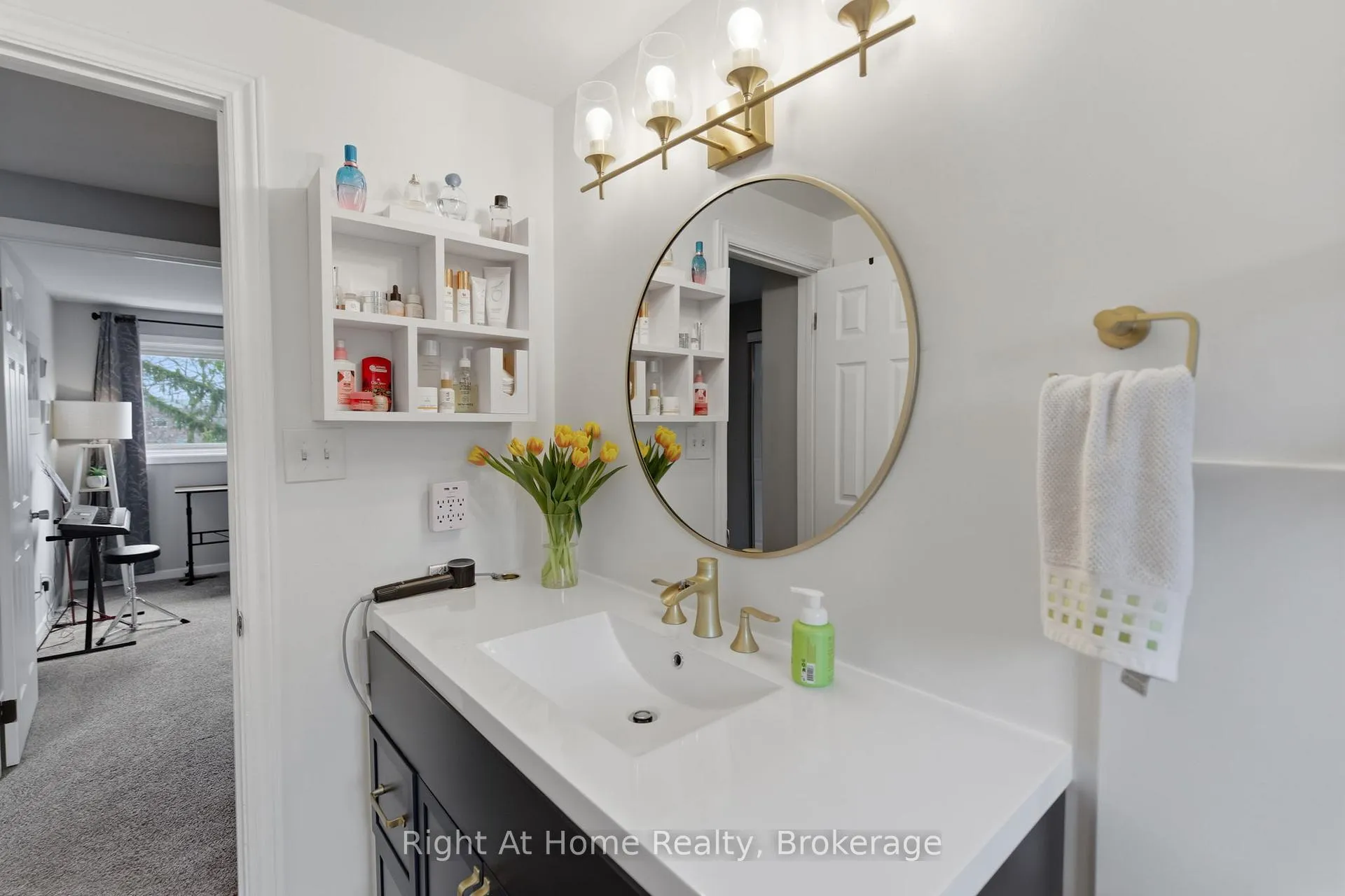 Photo 25 of Unit 12, 303 Garden Street, Whitby, Downtown Whitby — HOMEH