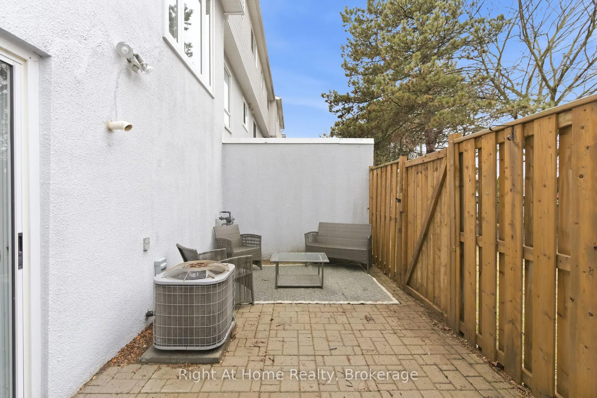 Photo 29 of Unit 12, 303 Garden Street, Whitby, Downtown Whitby — HOMEH