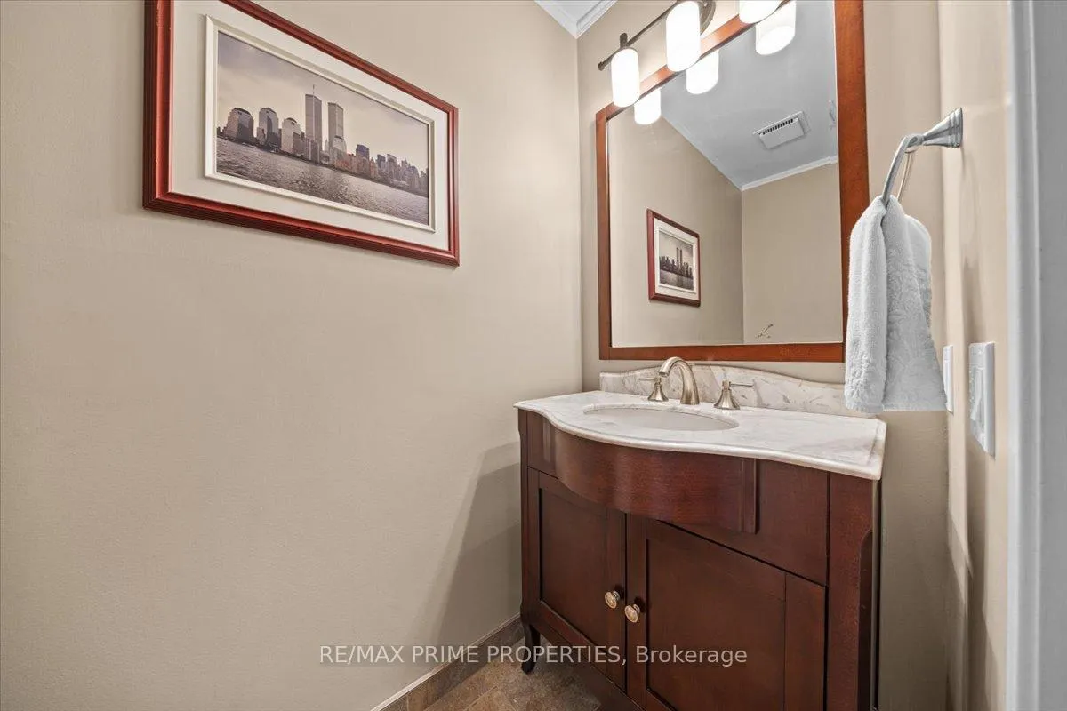 Photo 22 of 800 Fairwinds Terrace, Ottawa, Convent Glen — HOMEH