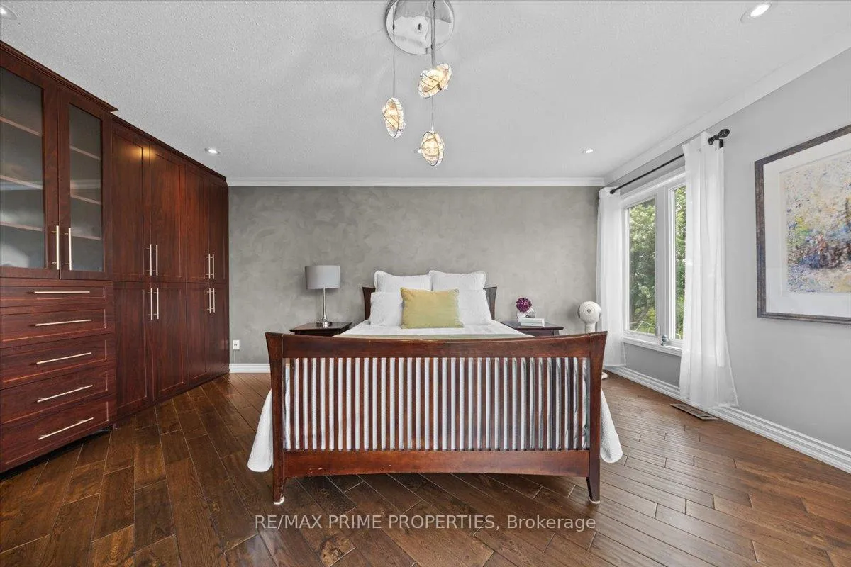 Photo 23 of 800 Fairwinds Terrace, Ottawa, Convent Glen — HOMEH