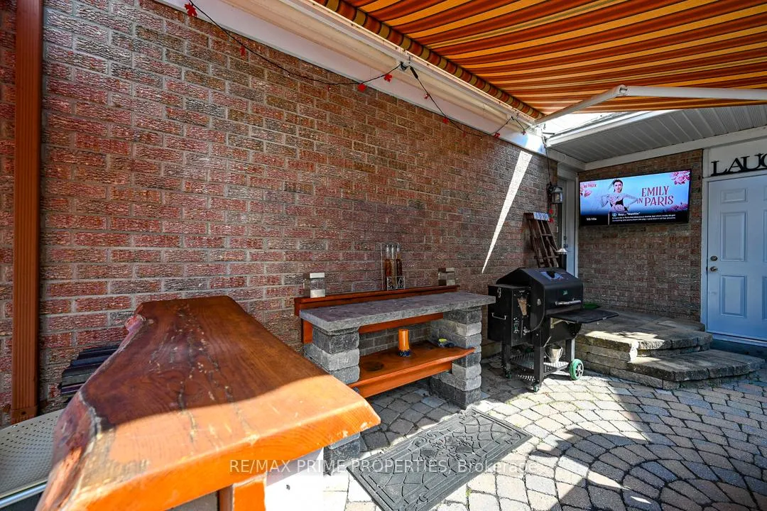 Photo 46 of 800 Fairwinds Terrace, Ottawa, Convent Glen — HOMEH