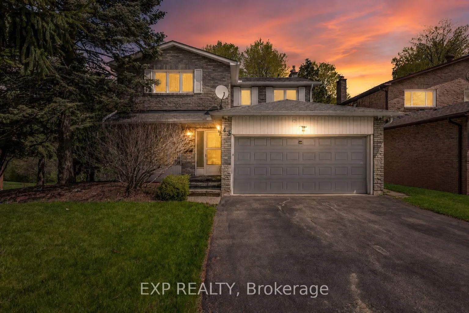 Photo 1 of 43 Abraham Avenue, Markham, Aileen-Willowbrook — HOMEH