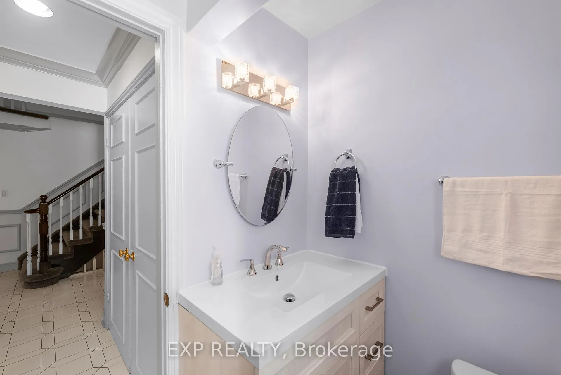 Photo 18 of 43 Abraham Avenue, Markham, Aileen-Willowbrook — HOMEH