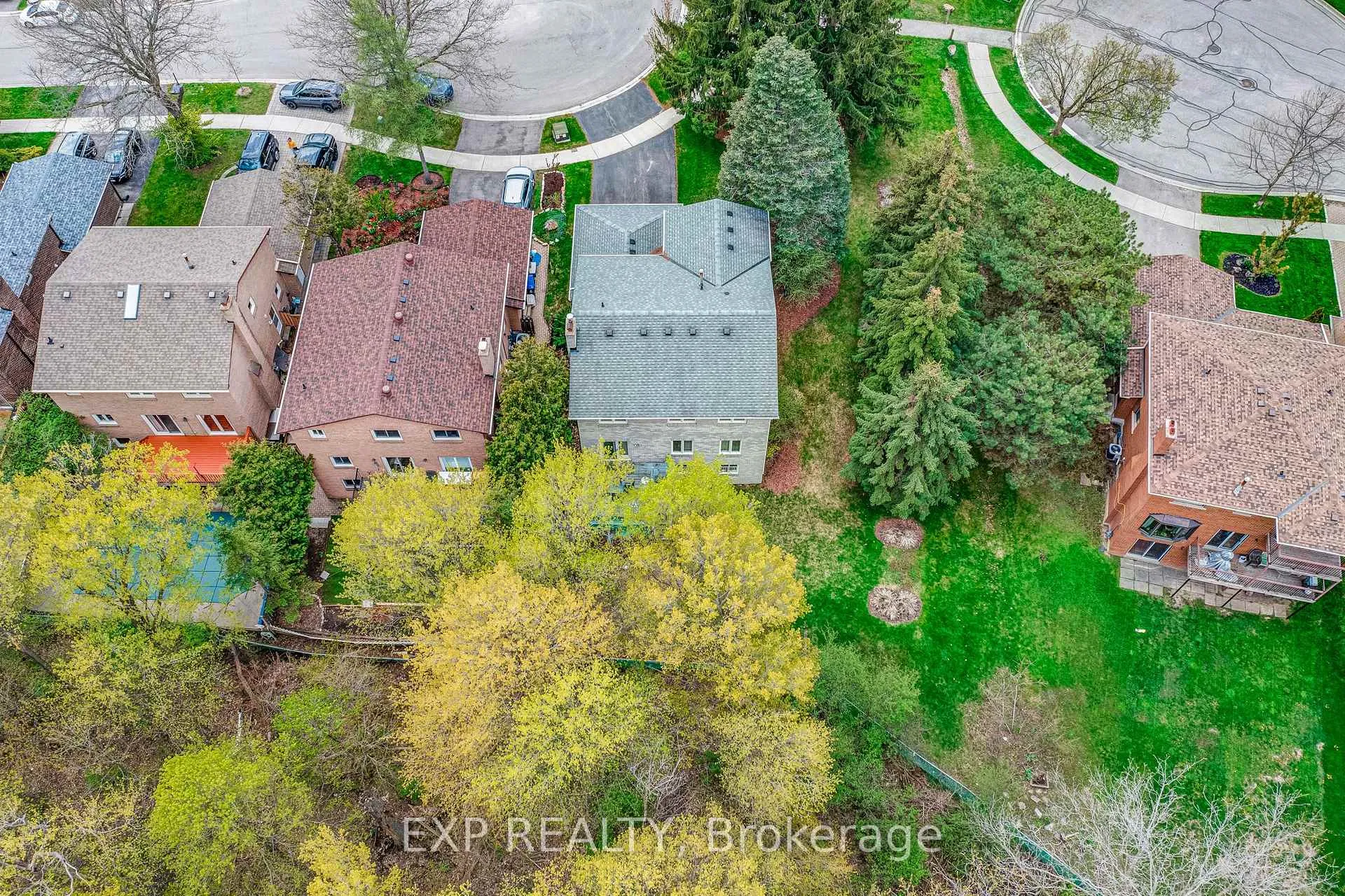 Photo 45 of 43 Abraham Avenue, Markham, Aileen-Willowbrook — HOMEH