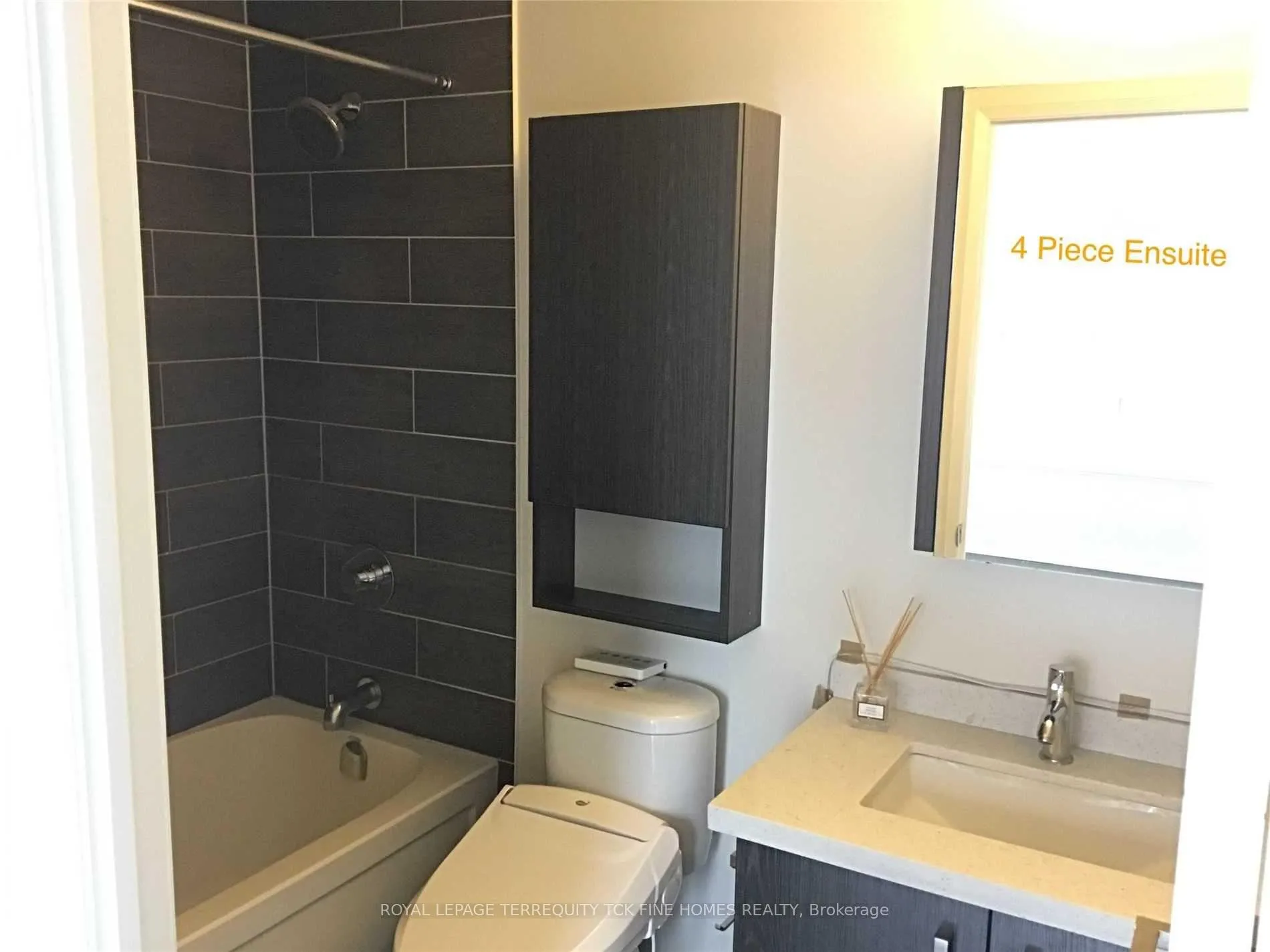 Photo 18 of Unit 522, 28 Uptown Drive, Markham, Unionville — HOMEH