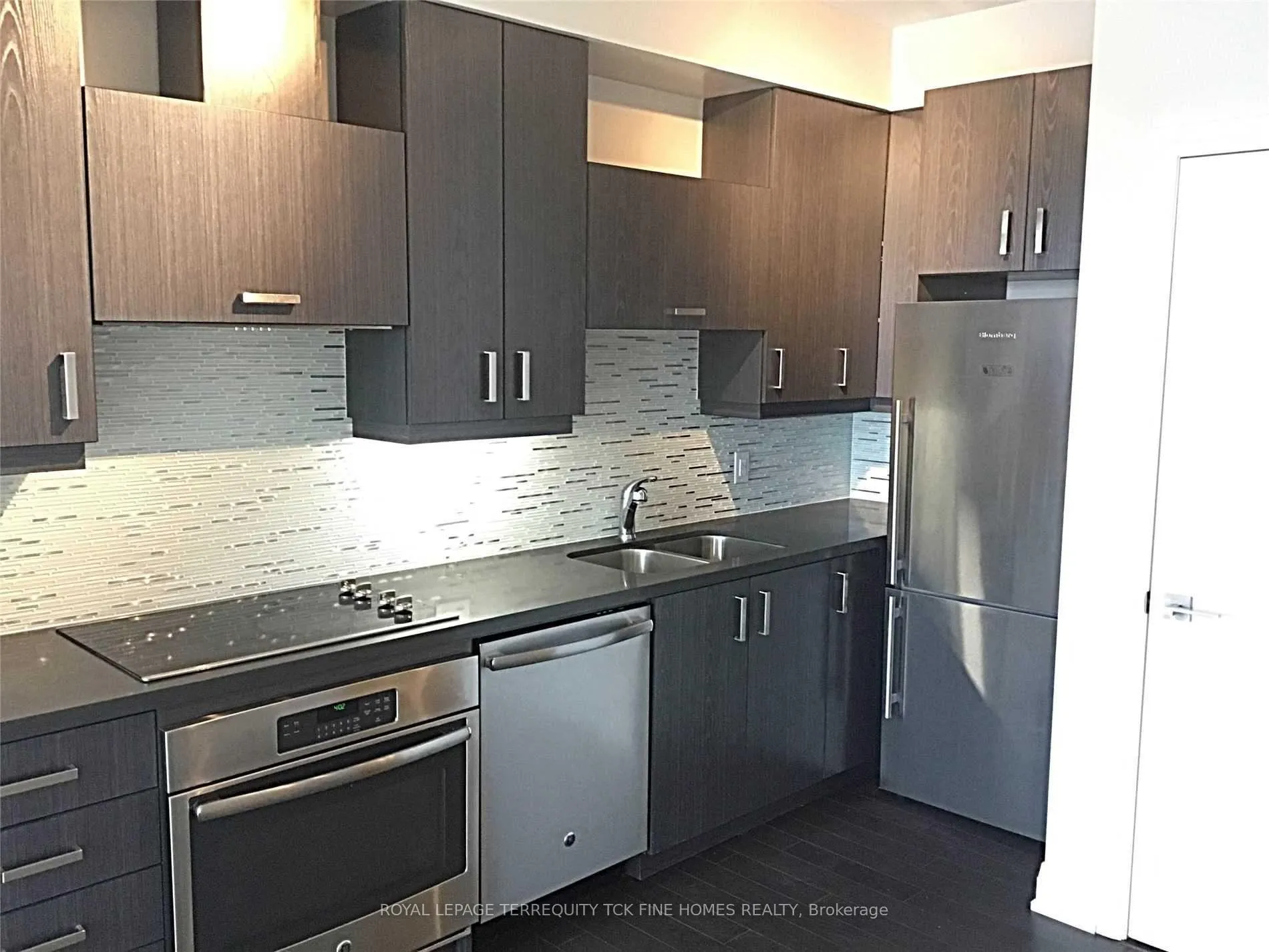 Photo 28 of Unit 522, 28 Uptown Drive, Markham, Unionville — HOMEH