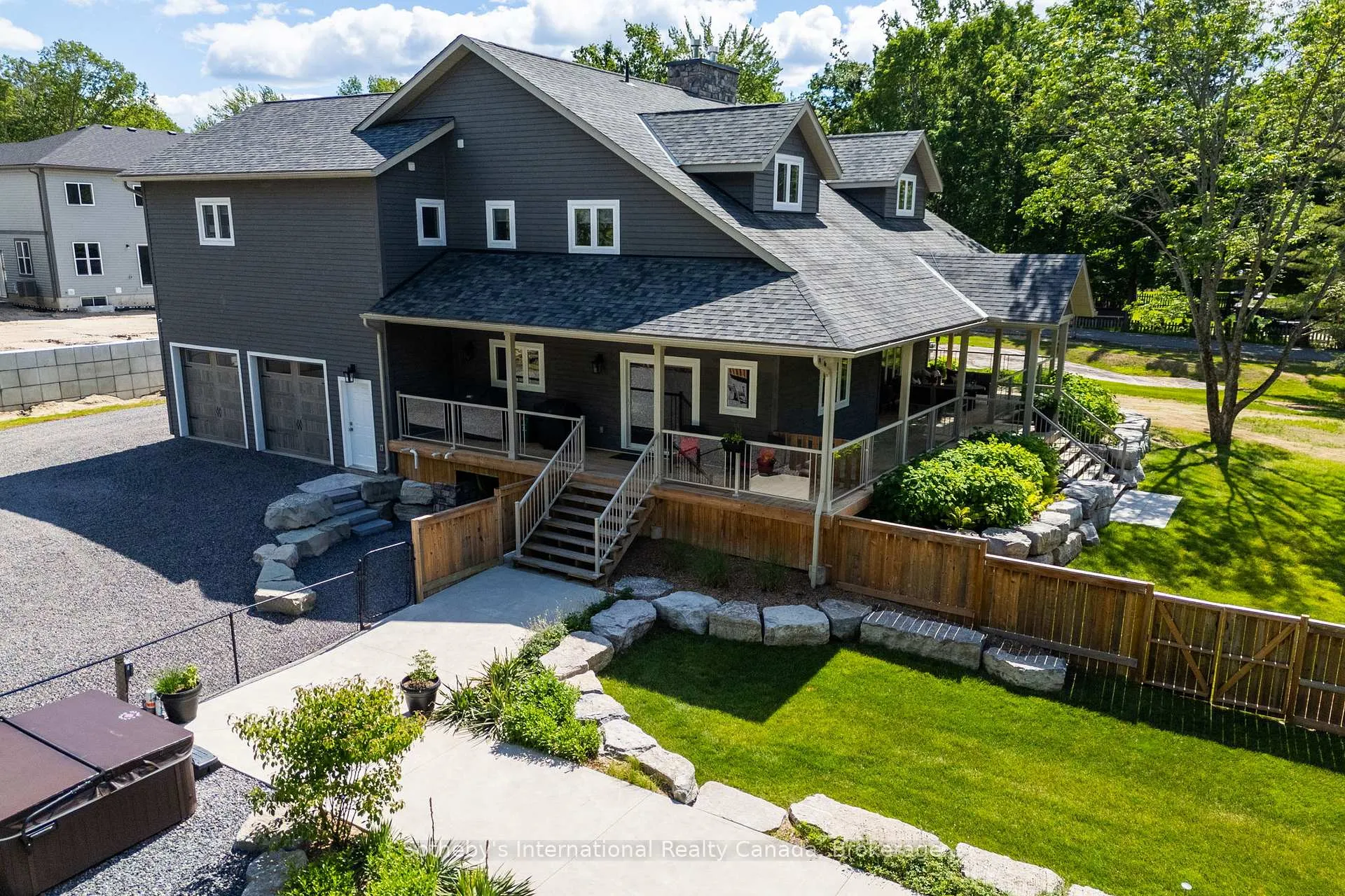 Photo 3 of 145 Blanchard Street E, Gravenhurst, Muskoka (S) — HOMEH