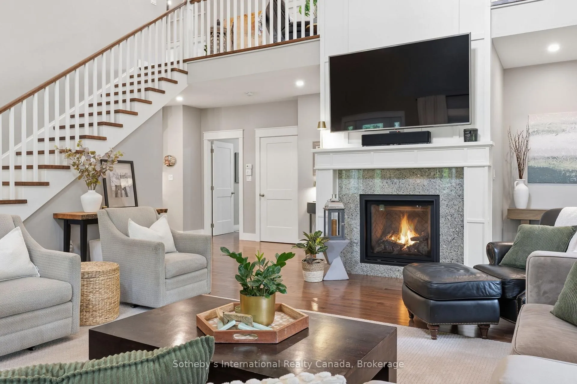 Photo 8 of 145 Blanchard Street E, Gravenhurst, Muskoka (S) — HOMEH
