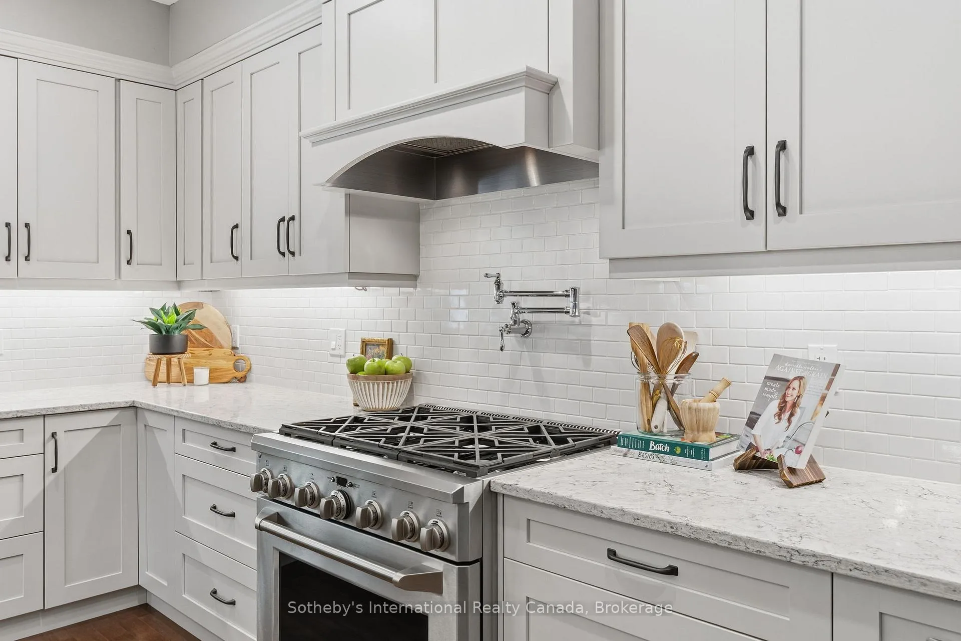 Photo 16 of 145 Blanchard Street E, Gravenhurst, Muskoka (S) — HOMEH