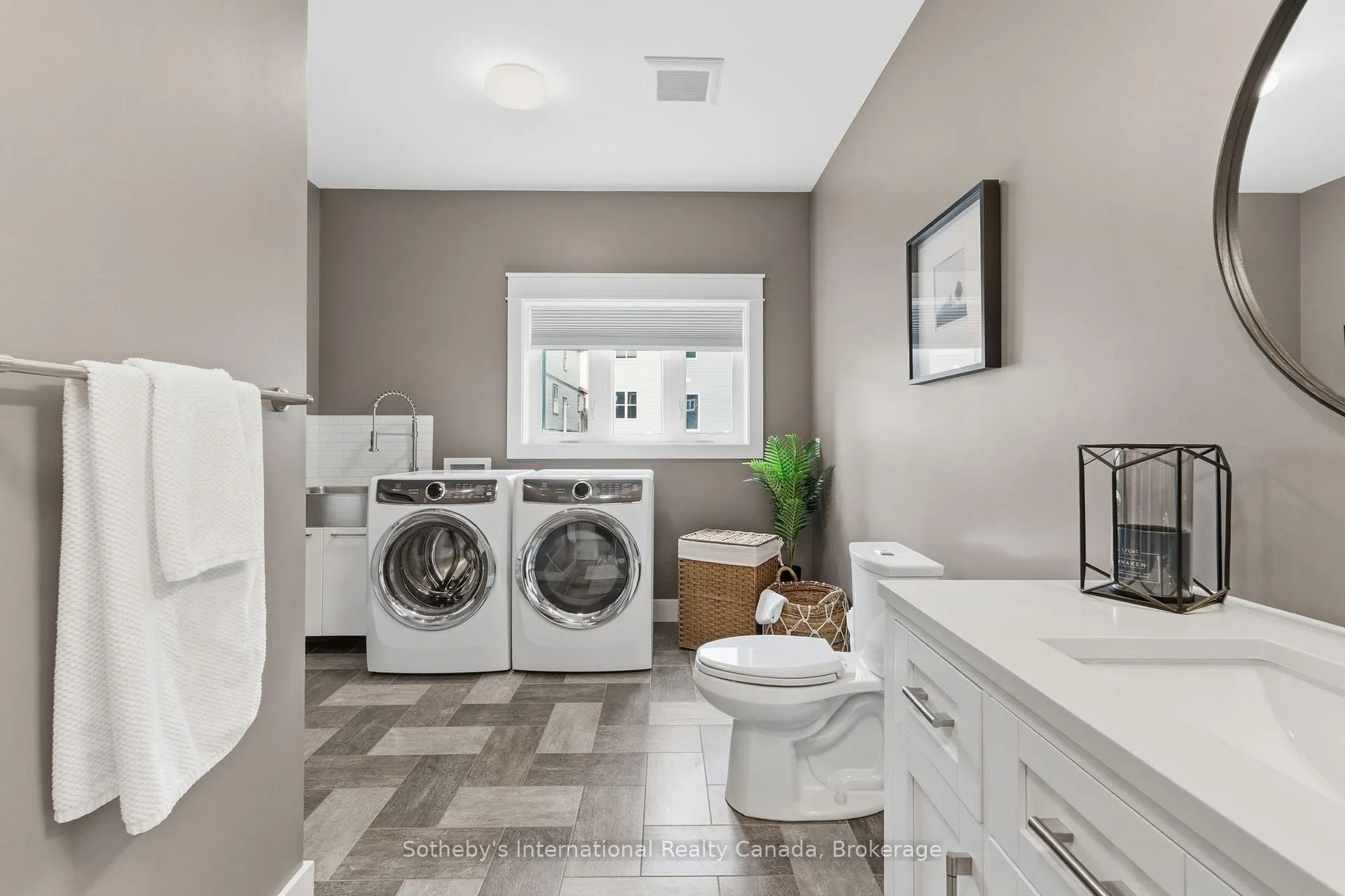Photo 20 of 145 Blanchard Street E, Gravenhurst, Muskoka (S) — HOMEH
