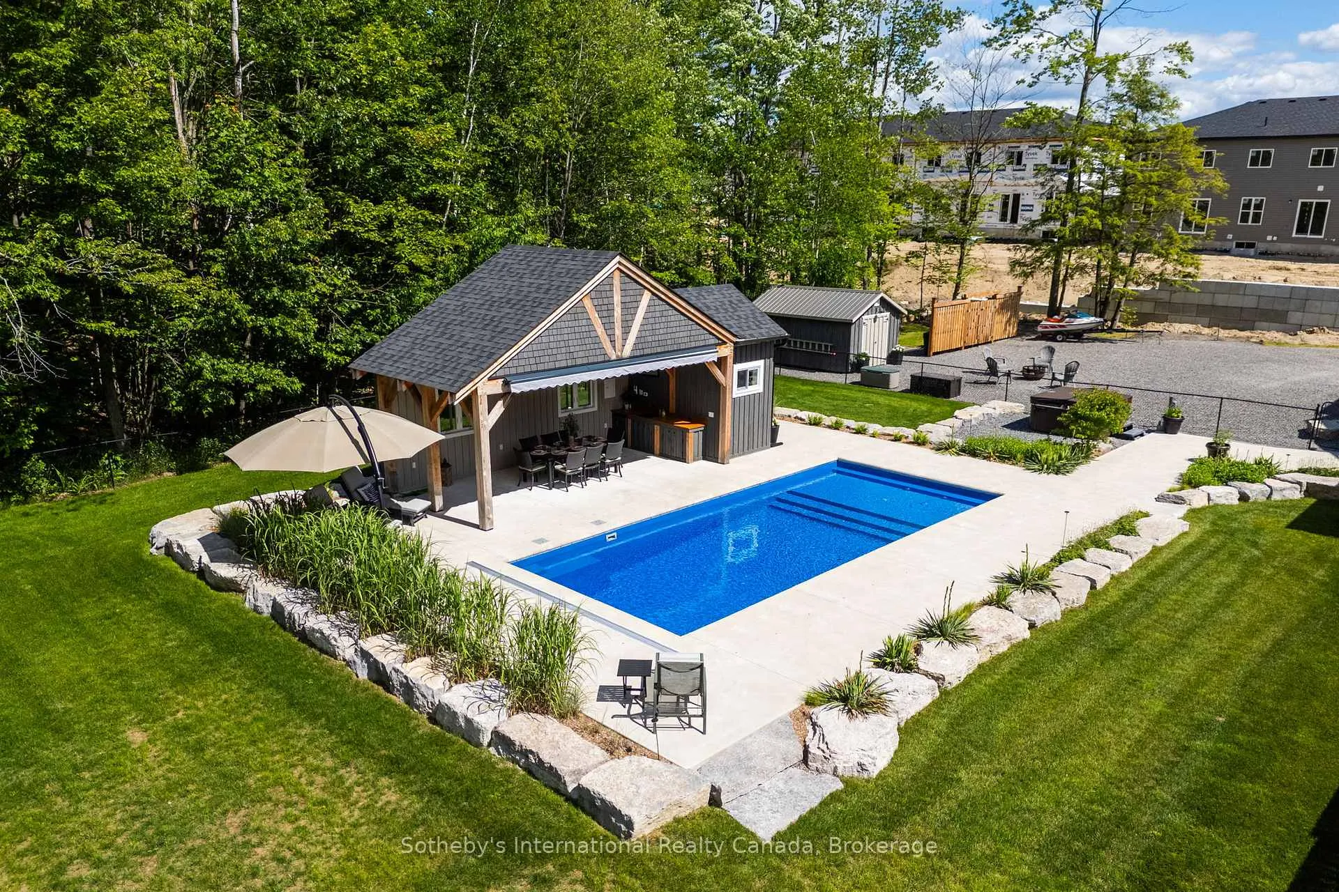 Photo 44 of 145 Blanchard Street E, Gravenhurst, Muskoka (S) — HOMEH