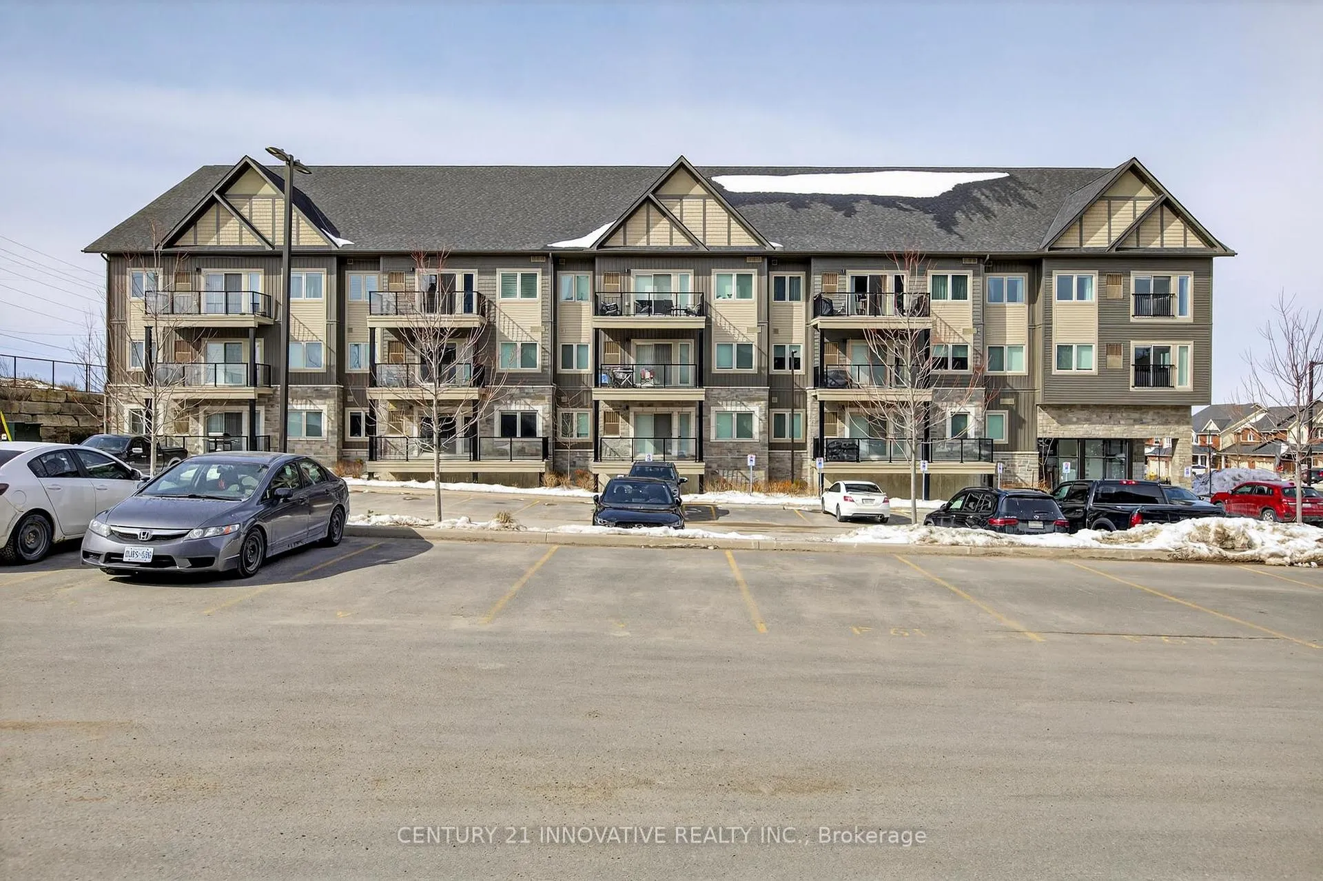 Photo 2 of Unit 210, 340 Florence Drive, Peterborough, Monaghan Ward 2 — HOMEH