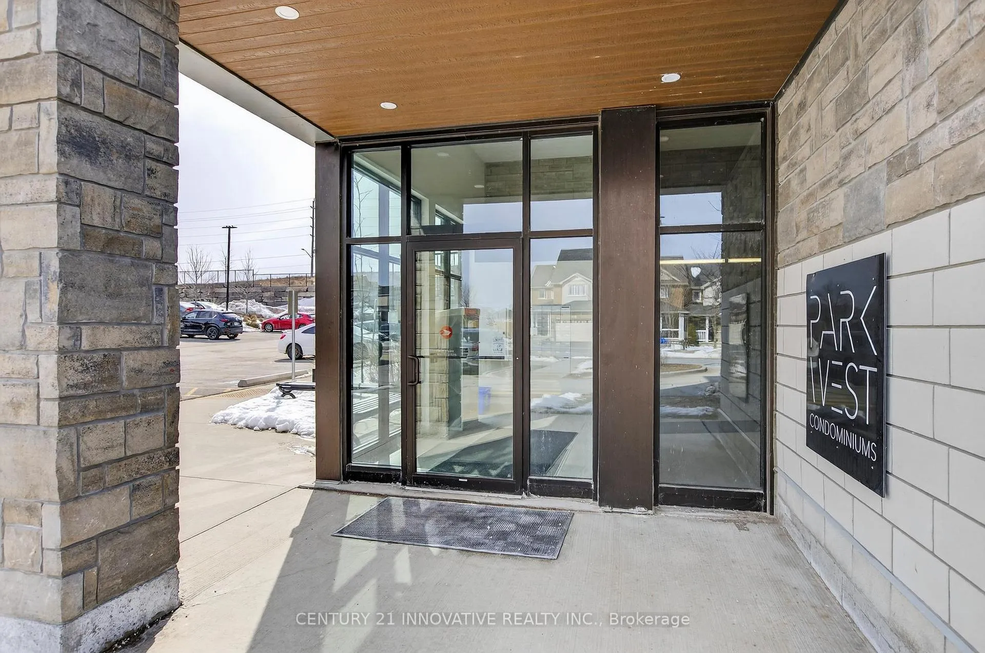 Photo 6 of Unit 210, 340 Florence Drive, Peterborough, Monaghan Ward 2 — HOMEH