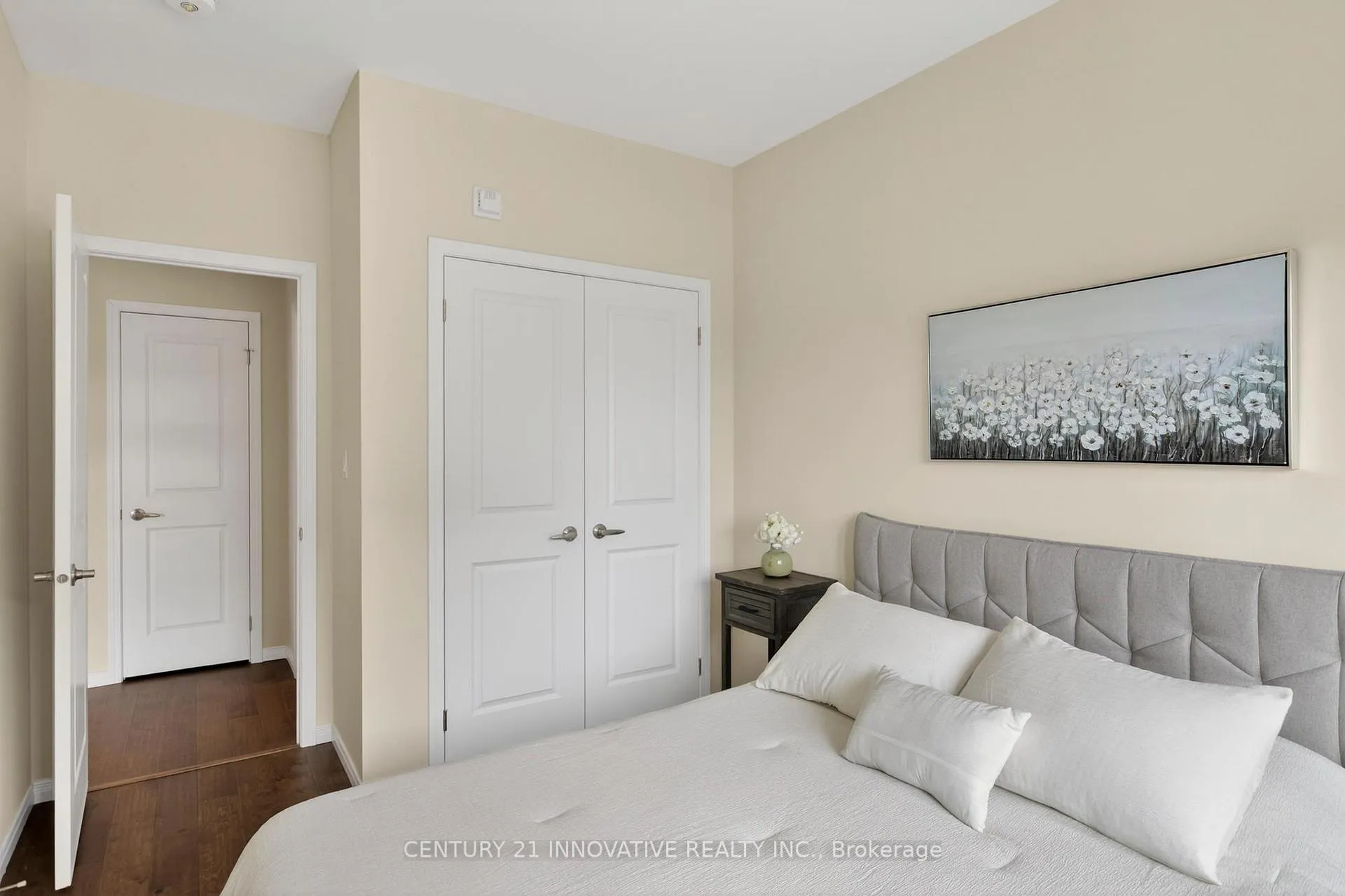 Photo 26 of Unit 210, 340 Florence Drive, Peterborough, Monaghan Ward 2 — HOMEH