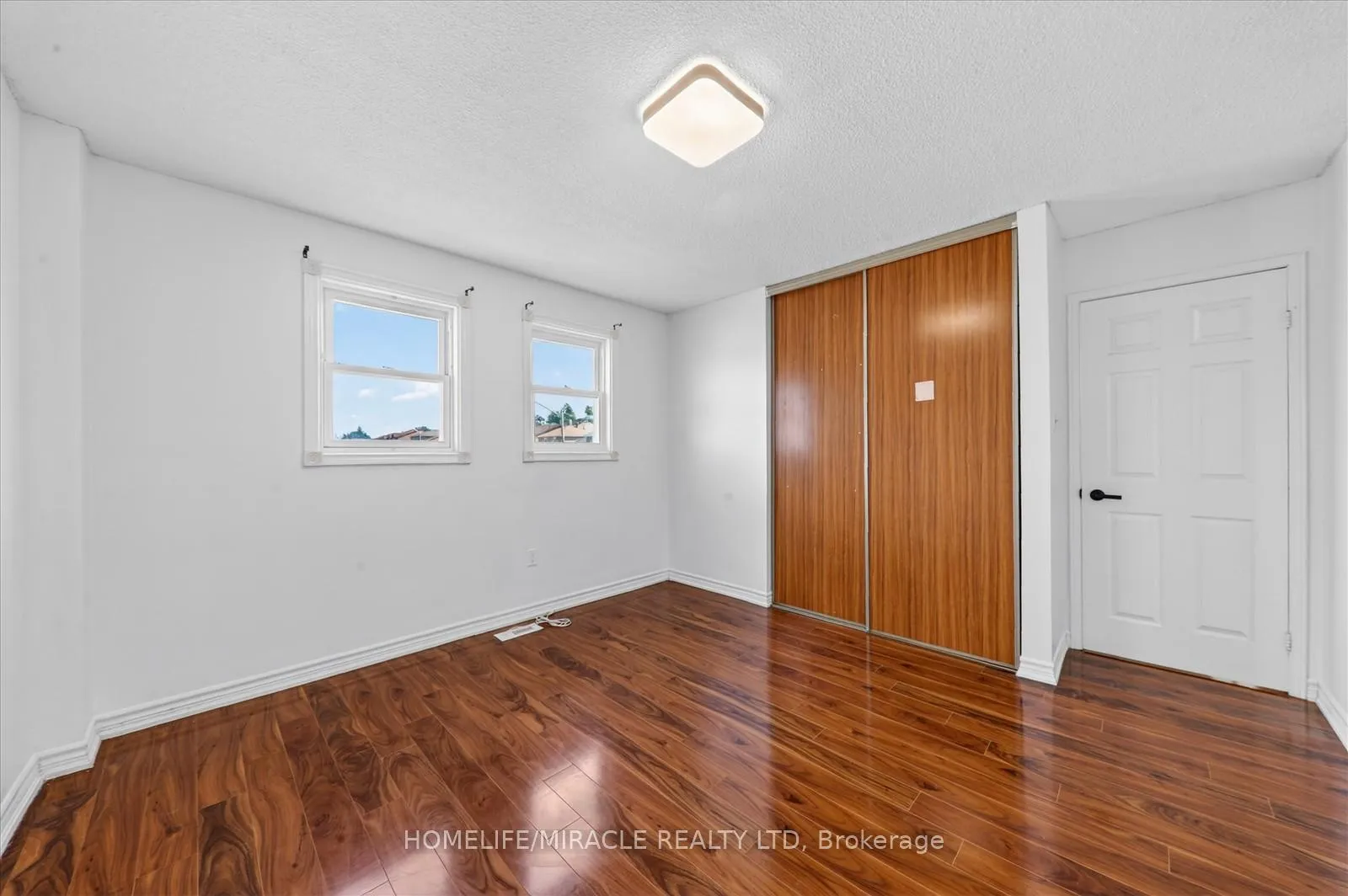 Photo 24 of 88 Reed Drive, Ajax, Central — HOMEH