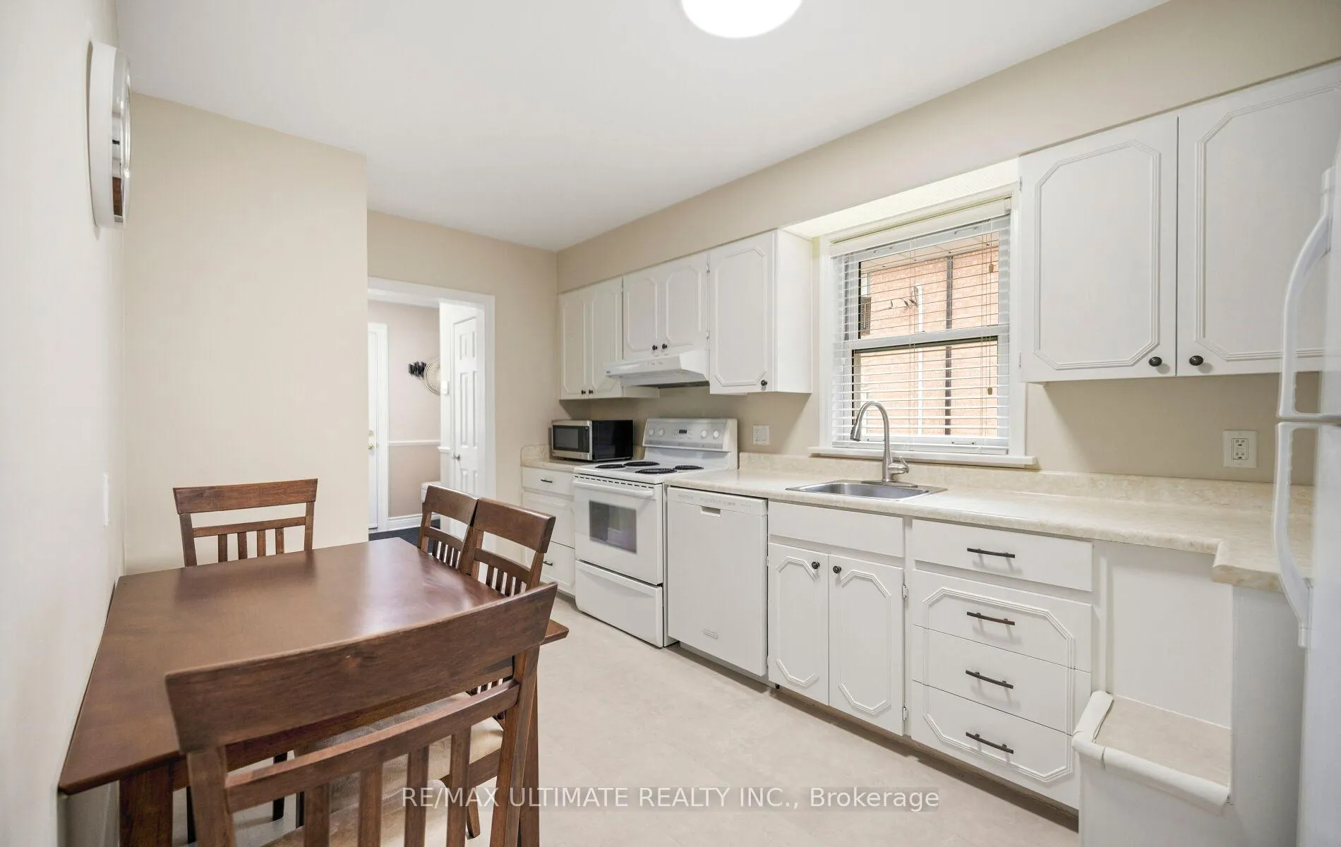 Photo 17 of 5 Mendip Crescent, Scarborough, Dorset Park — HOMEH