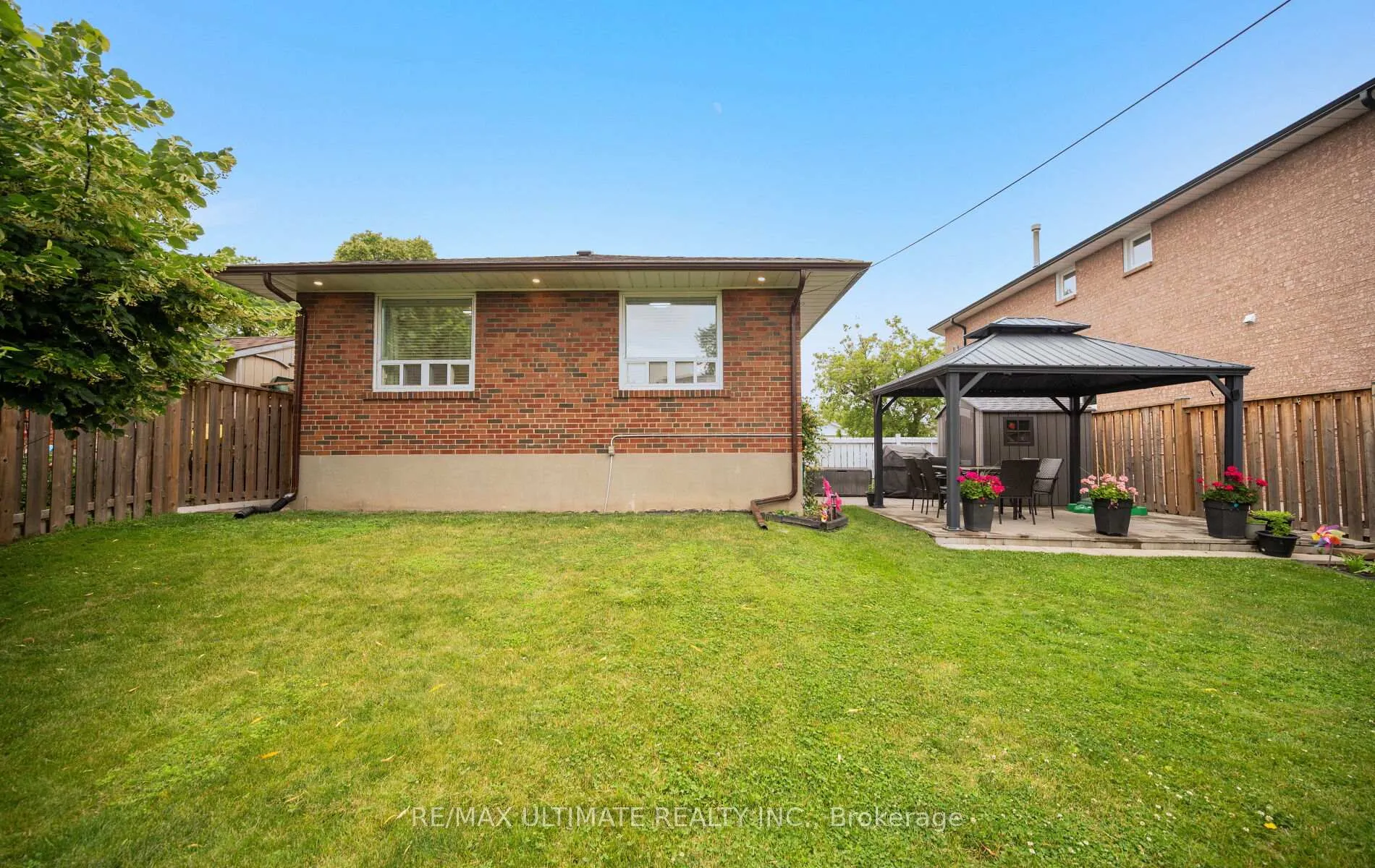 Photo 45 of 5 Mendip Crescent, Scarborough, Dorset Park — HOMEH