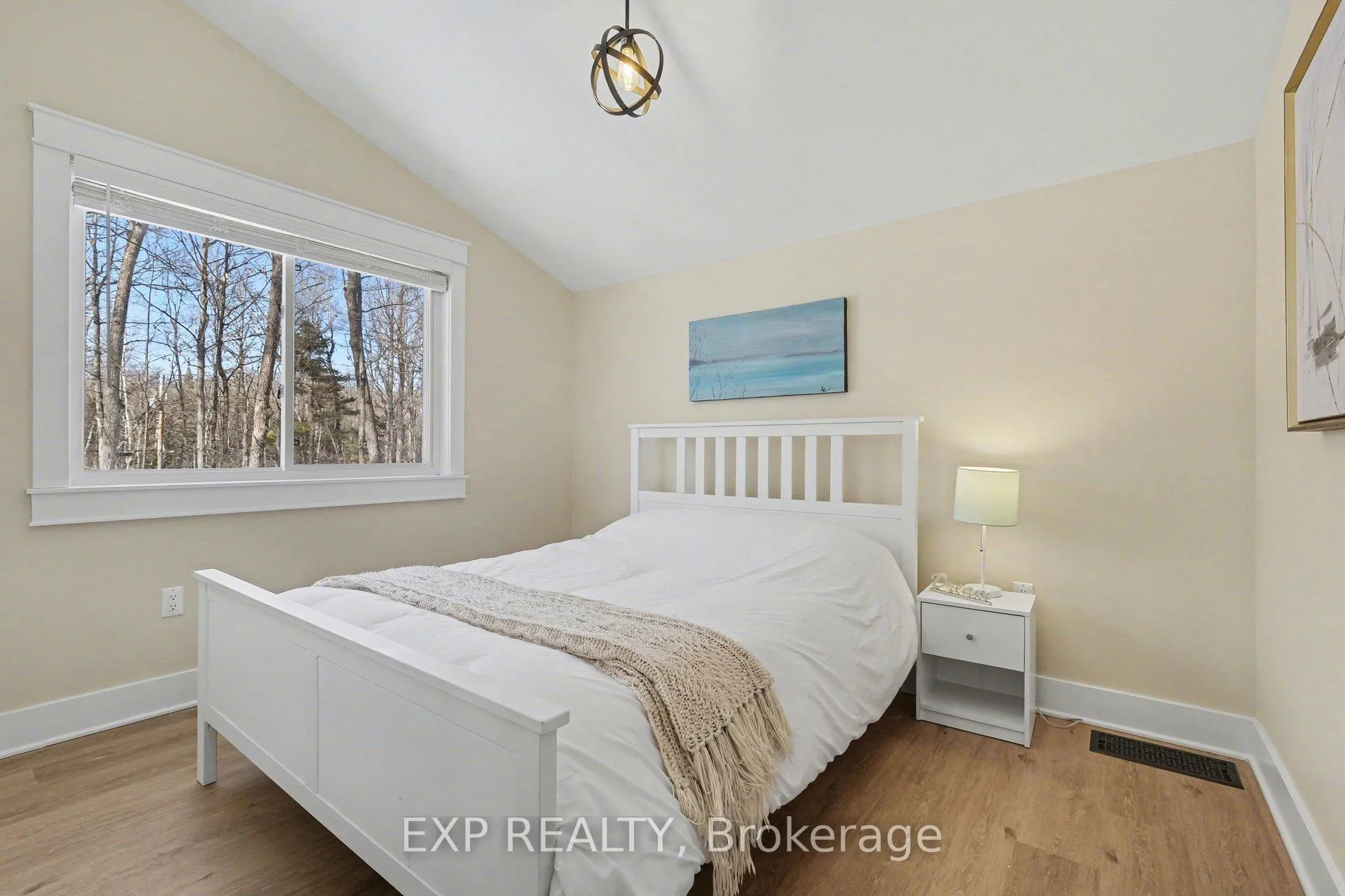 Photo 18 of 20 Crestview Drive, Greater Madawaska, Greater Madawaska — HOMEH