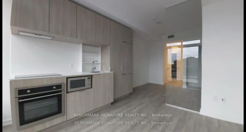 Photo 3 of Unit 809, 77 Shuter Street, Toronto, Church-Yonge Corridor — HOMEH