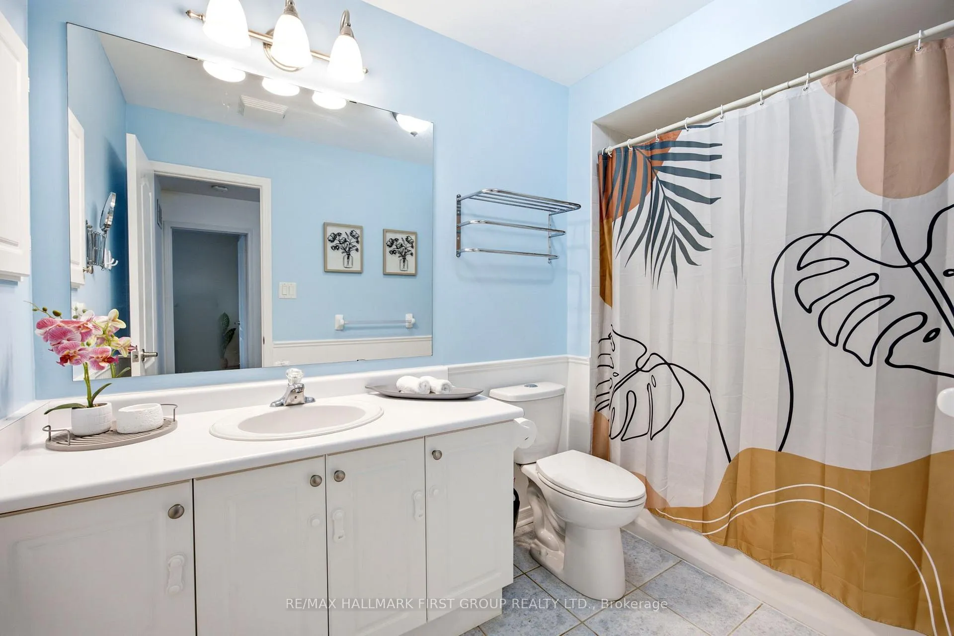 Photo 35 of 15 Windle Drive, Ajax, Central West — HOMEH
