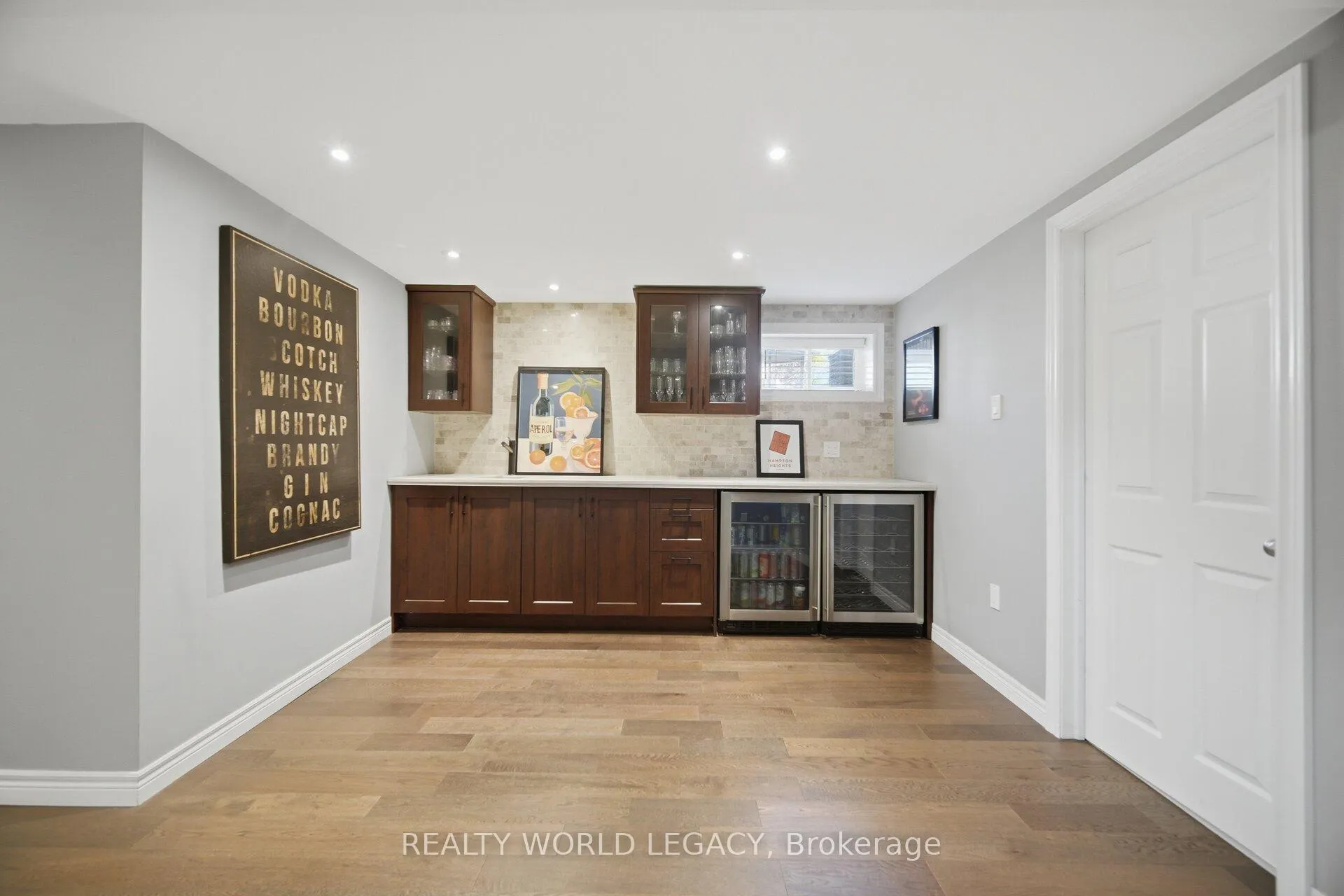 Photo 34 of 664 Upper Ottawa Street, Hamilton, Hampton Heights — HOMEH