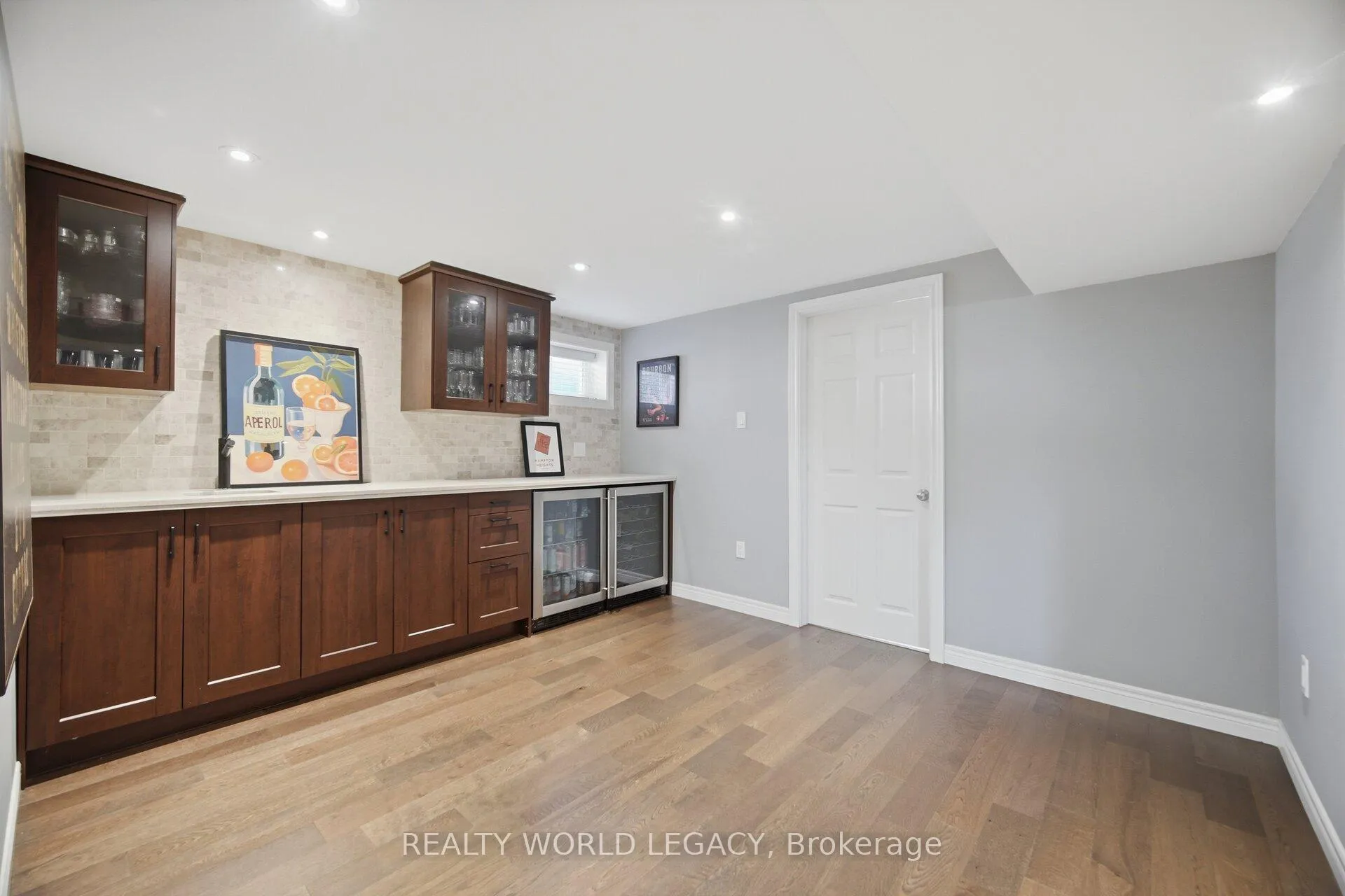 Photo 35 of 664 Upper Ottawa Street, Hamilton, Hampton Heights — HOMEH