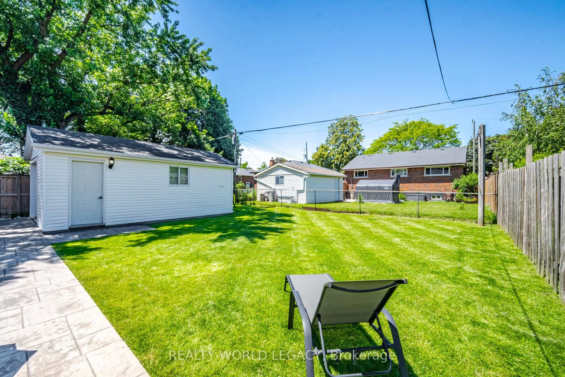 Photo 43 of 664 Upper Ottawa Street, Hamilton, Hampton Heights — HOMEH