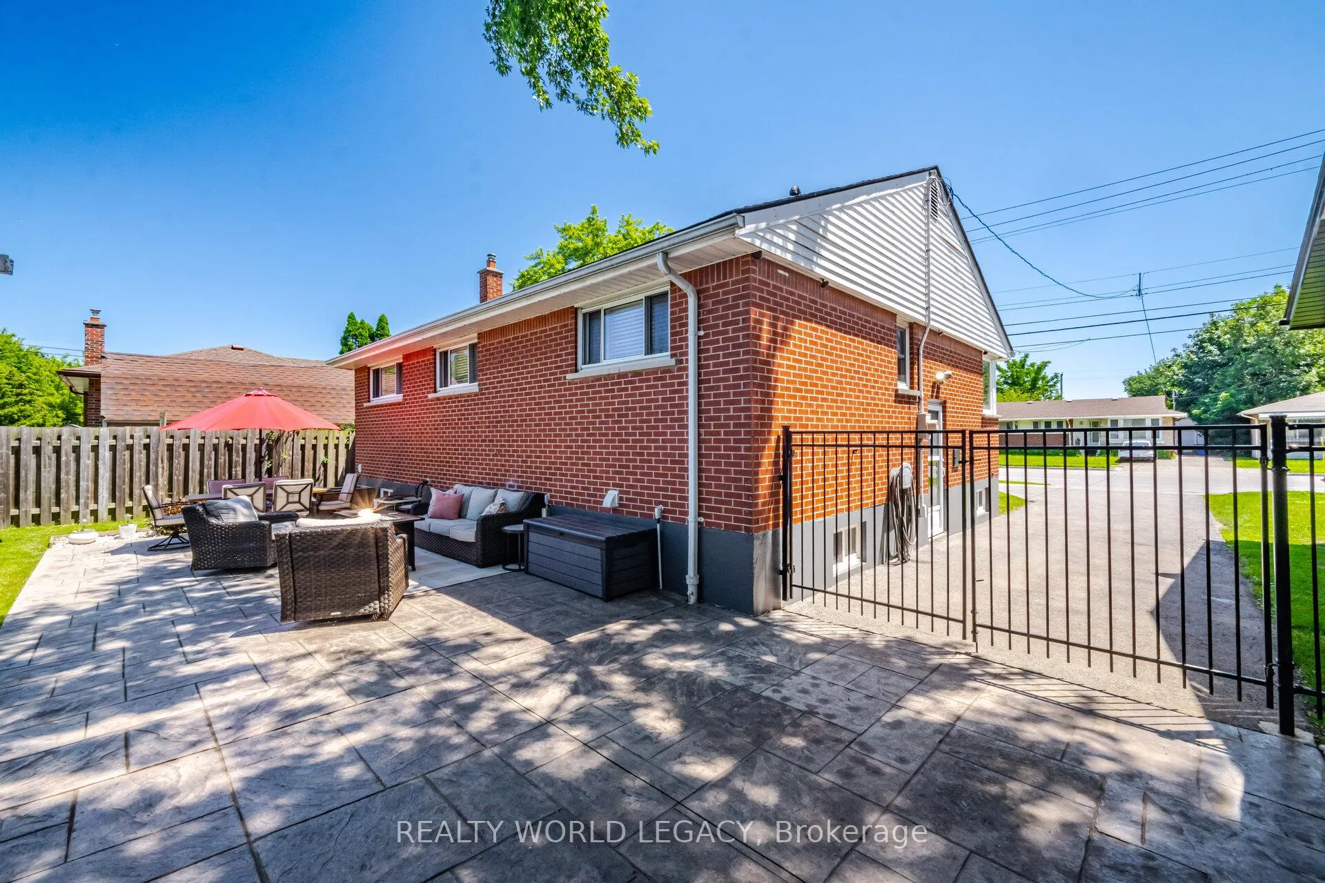 Photo 45 of 664 Upper Ottawa Street, Hamilton, Hampton Heights — HOMEH