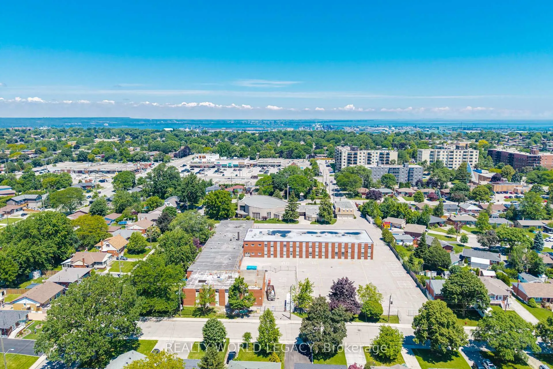 Photo 50 of 664 Upper Ottawa Street, Hamilton, Hampton Heights — HOMEH