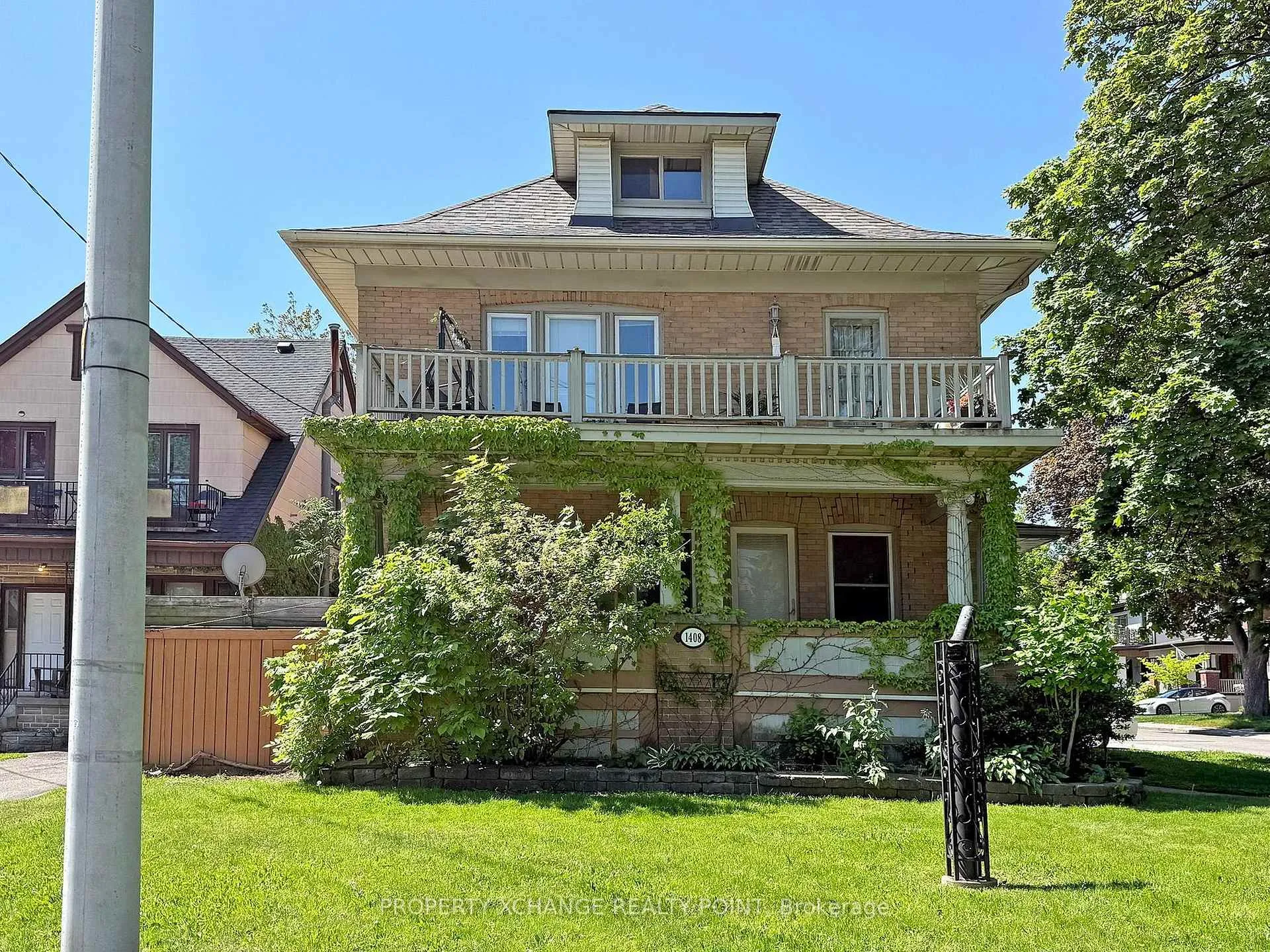 Photo 3 of 1408 King Street E, Hamilton, Delta — HOMEH