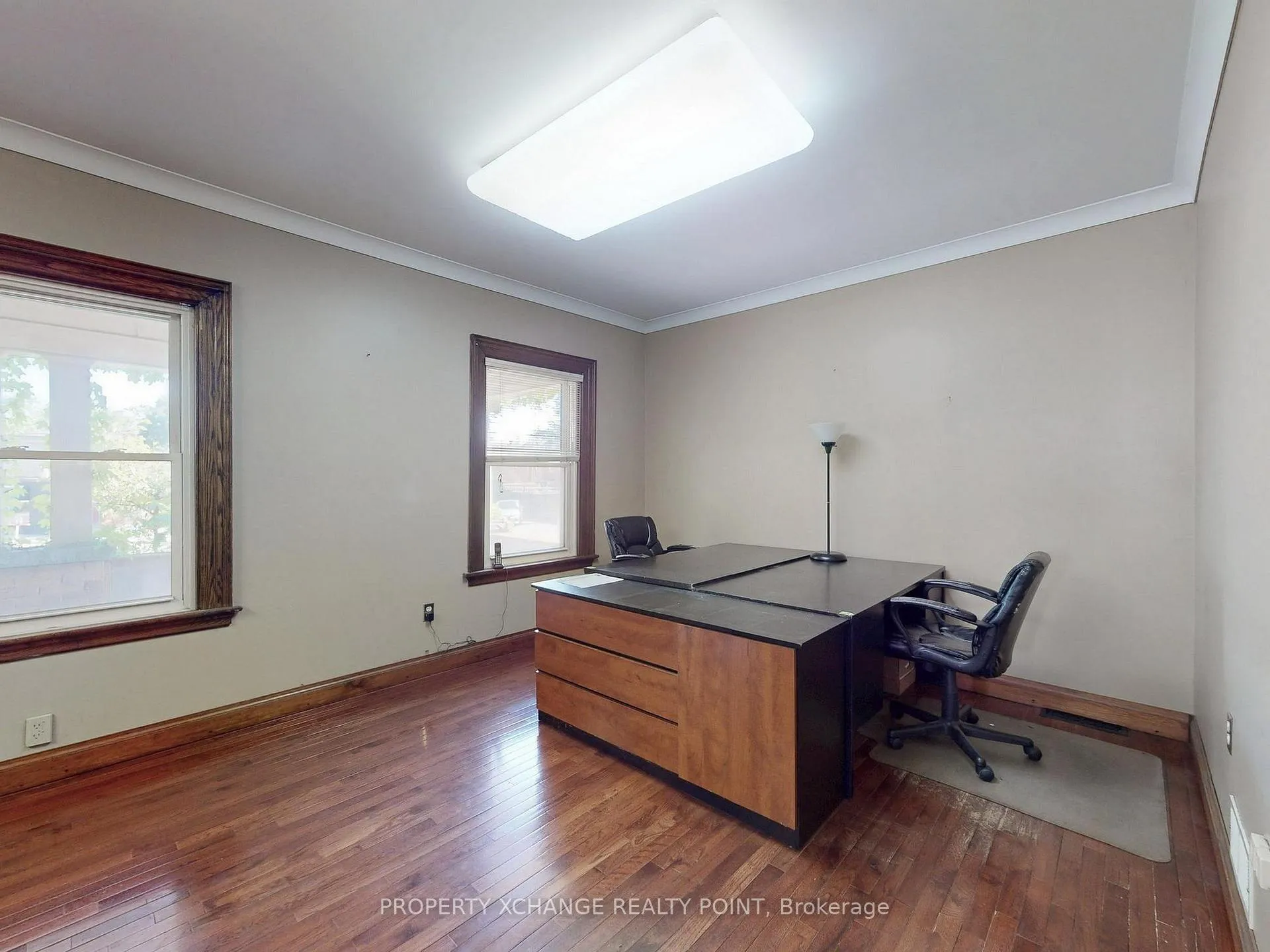 Photo 7 of 1408 King Street E, Hamilton, Delta — HOMEH