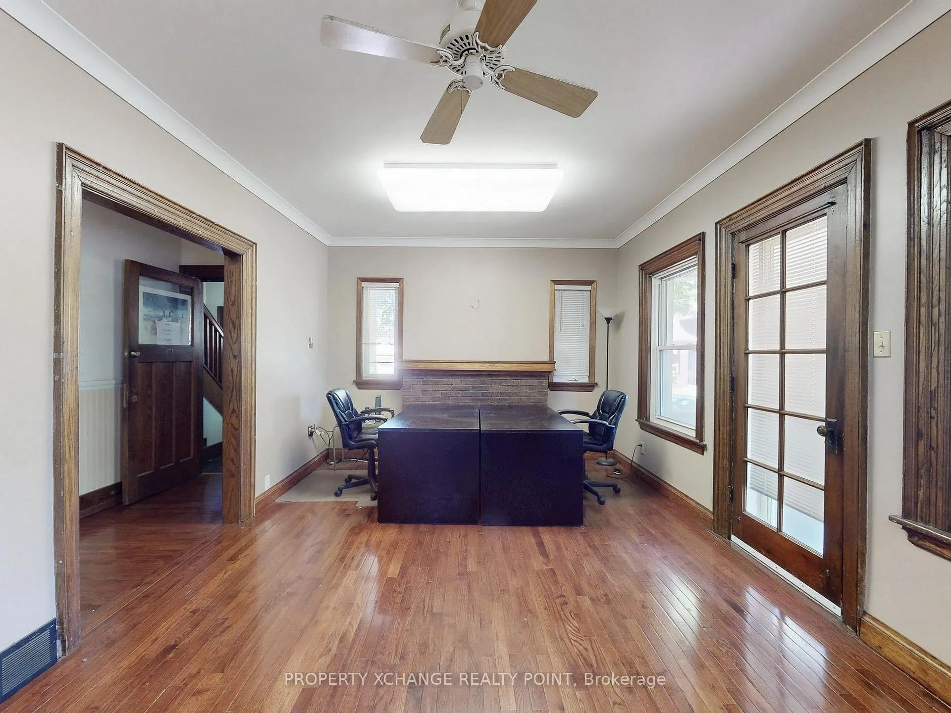 Photo 11 of 1408 King Street E, Hamilton, Delta — HOMEH