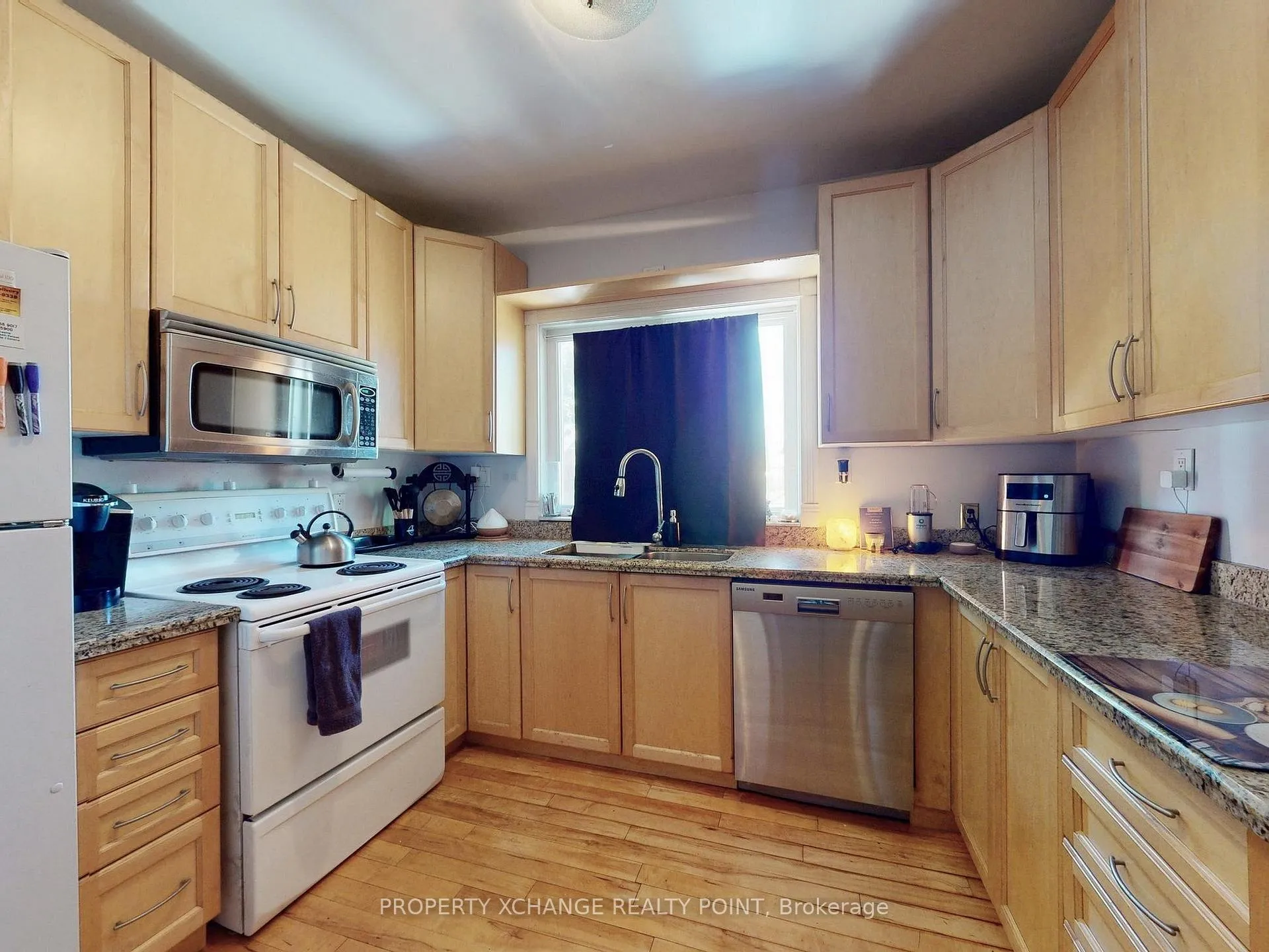 Photo 22 of 1408 King Street E, Hamilton, Delta — HOMEH