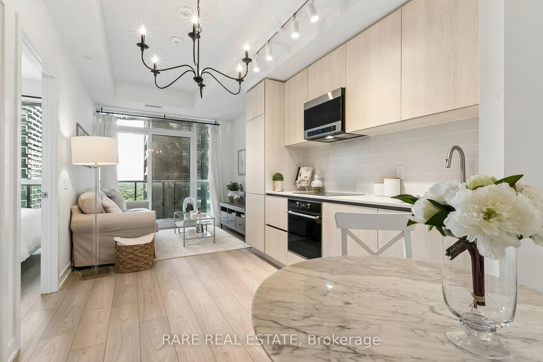 Photo 9 of Unit 2603, 110 Broadway Avenue, Toronto, Mount Pleasant West — HOMEH