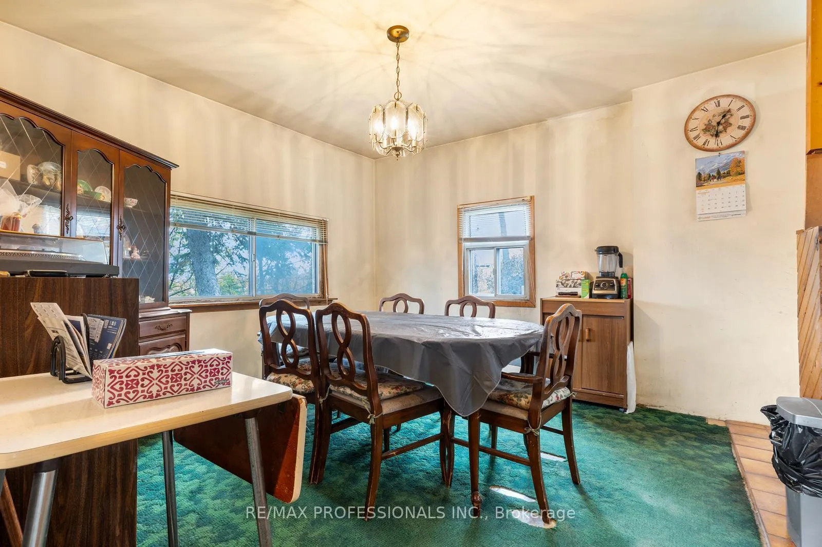 Photo 6 of 16 Cliff Street, Toronto, Rockcliffe-Smythe — HOMEH