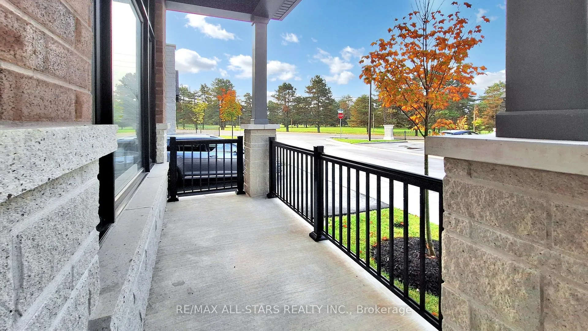 Photo 5 of 5 Vern Robertson Gate, Uxbridge — HOMEH