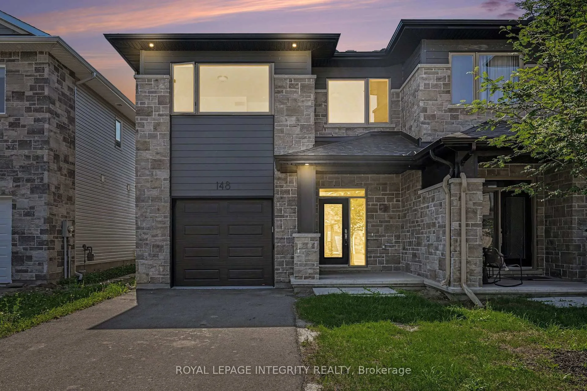 Photo 1 of 148 Thomas Street S, Arnprior, Arnprior — HOMEH