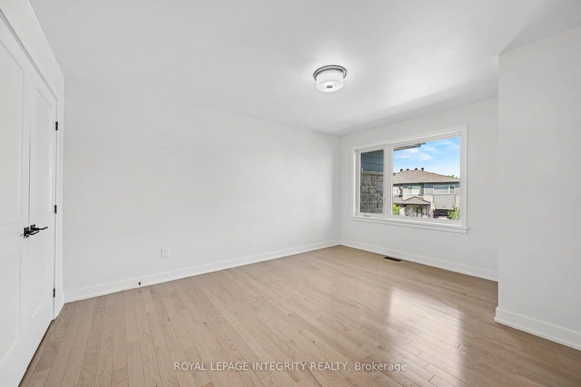 Photo 19 of 148 Thomas Street S, Arnprior, Arnprior — HOMEH
