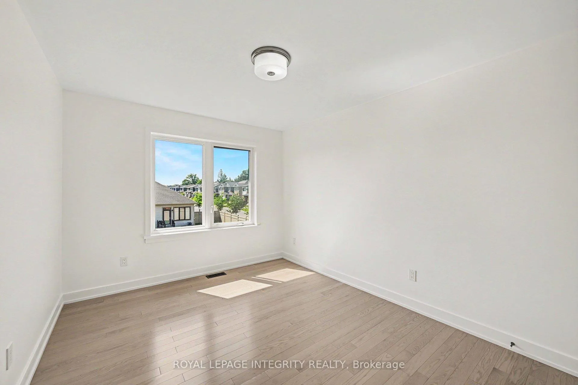 Photo 20 of 148 Thomas Street S, Arnprior, Arnprior — HOMEH