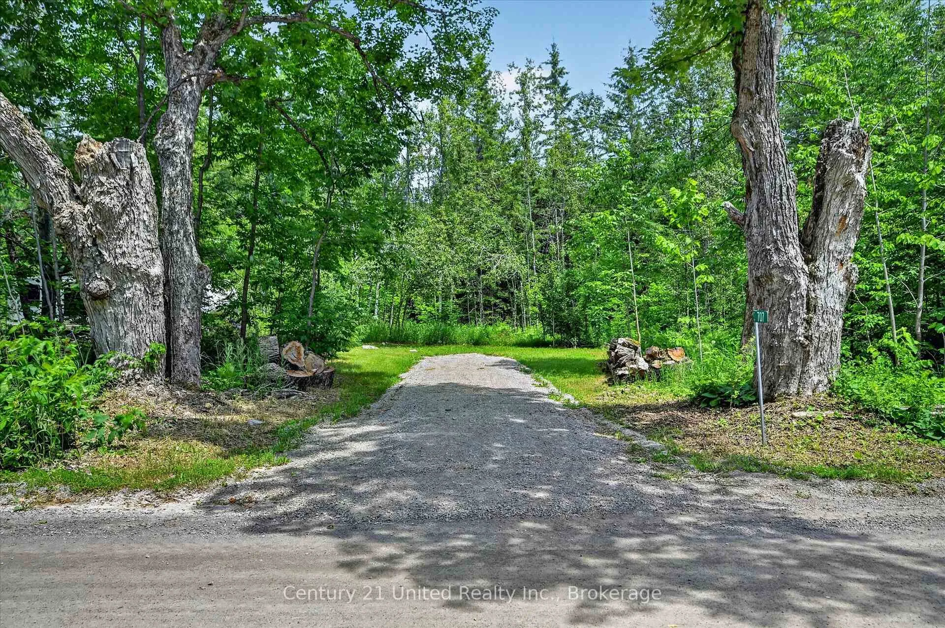 Photo 6 of 707 S Dummer 8th Line Road, Douro-Dummer — HOMEH