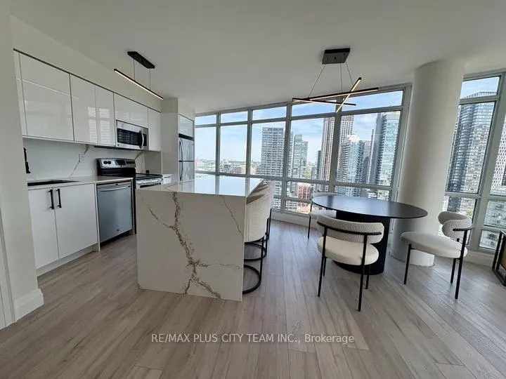 Photo 7 of Unit 3309, 397 Front Street W, Toronto, Waterfront Communities — HOMEH