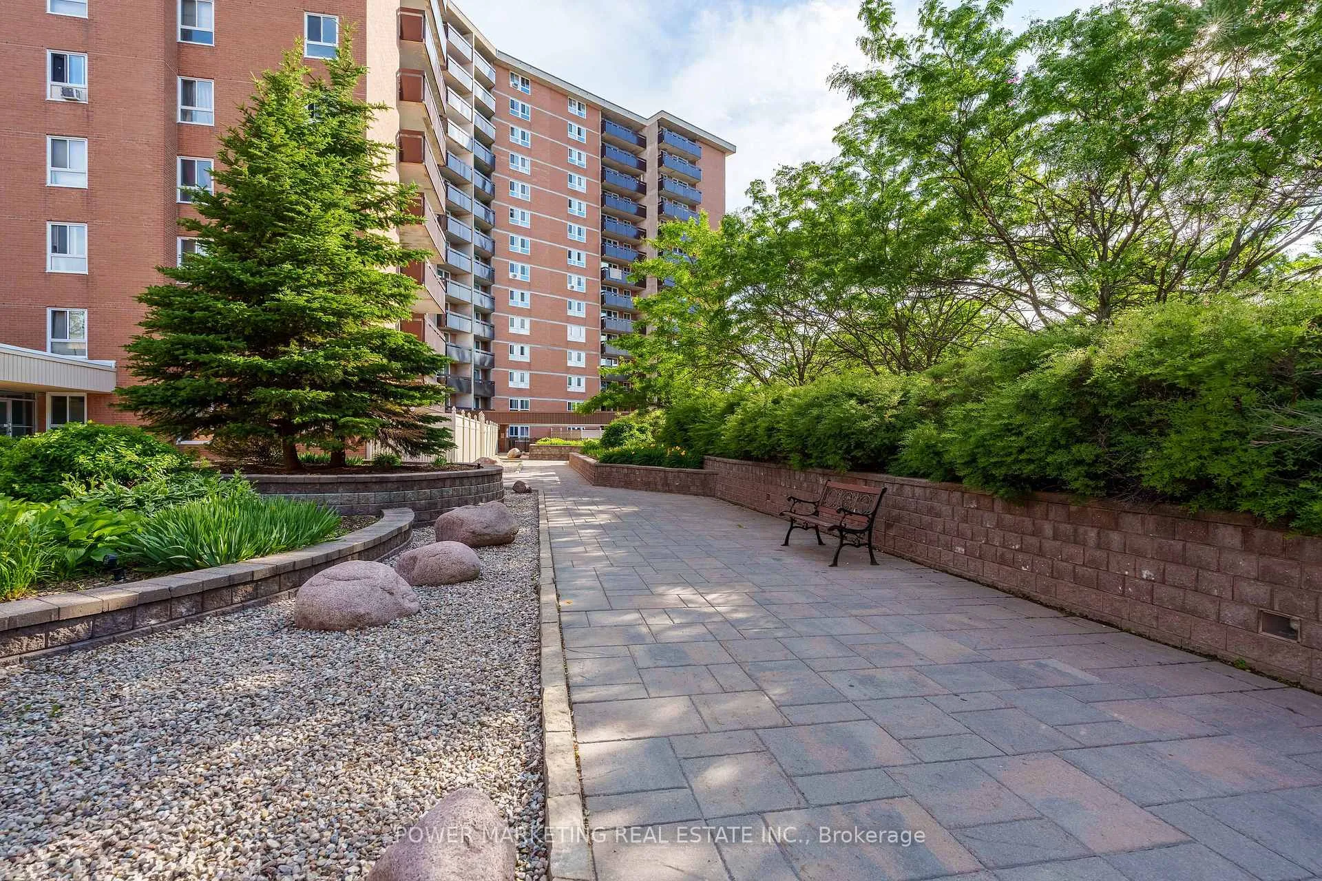 Photo 21 of Unit 1107, 2000 Jasmine Crescent, Ottawa, Beacon Hill South — HOMEH