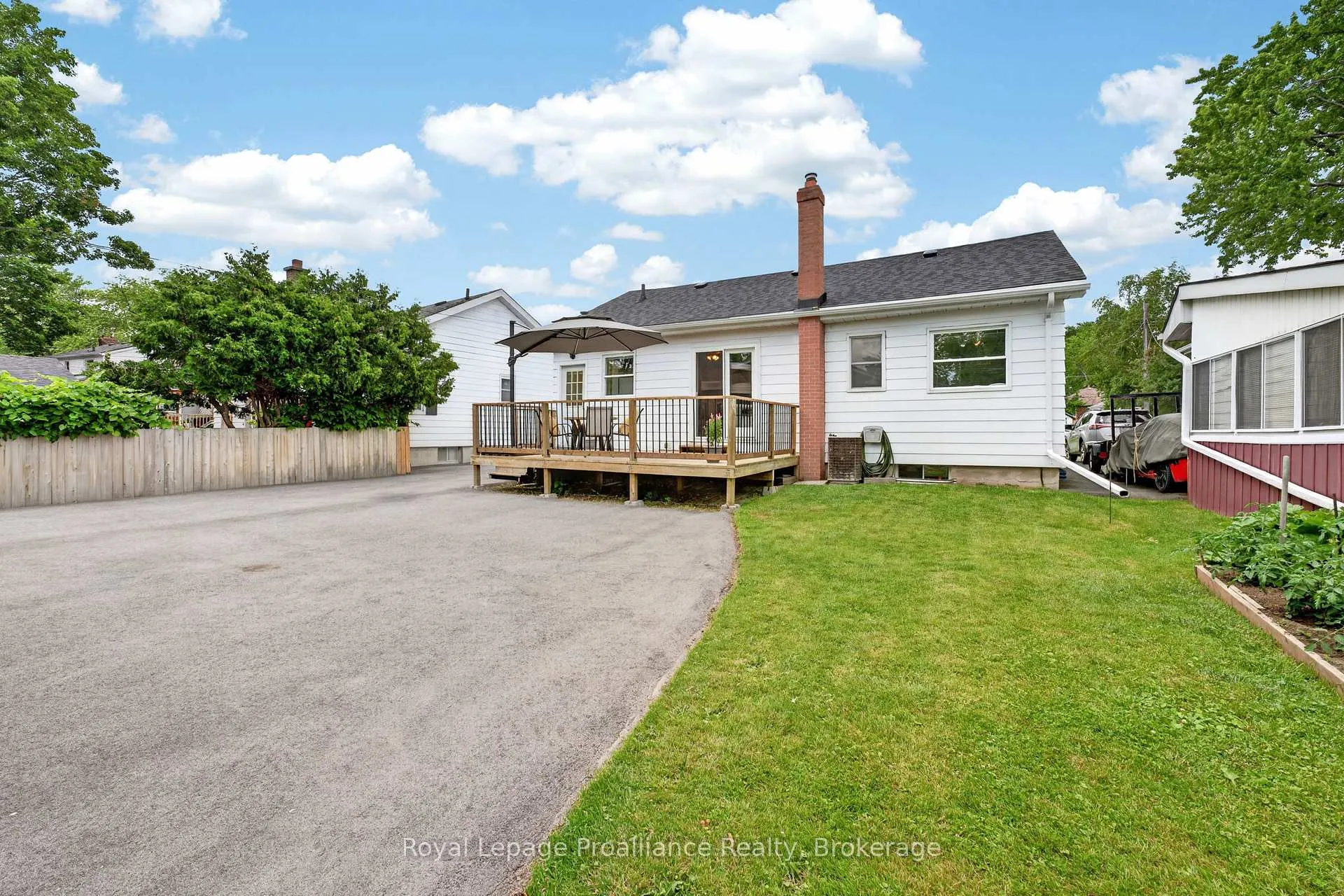 Photo 28 of 43 Hastings Drive, Belleville, Belleville Ward — HOMEH