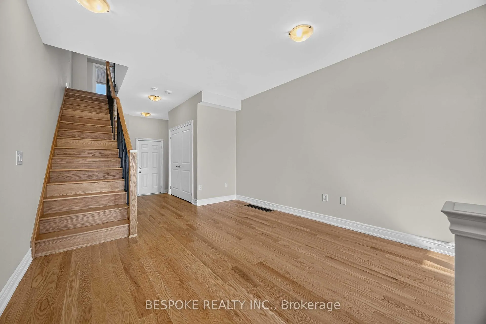 Photo 4 of 2938 Whites Road, Pickering, Rural Pickering — HOMEH